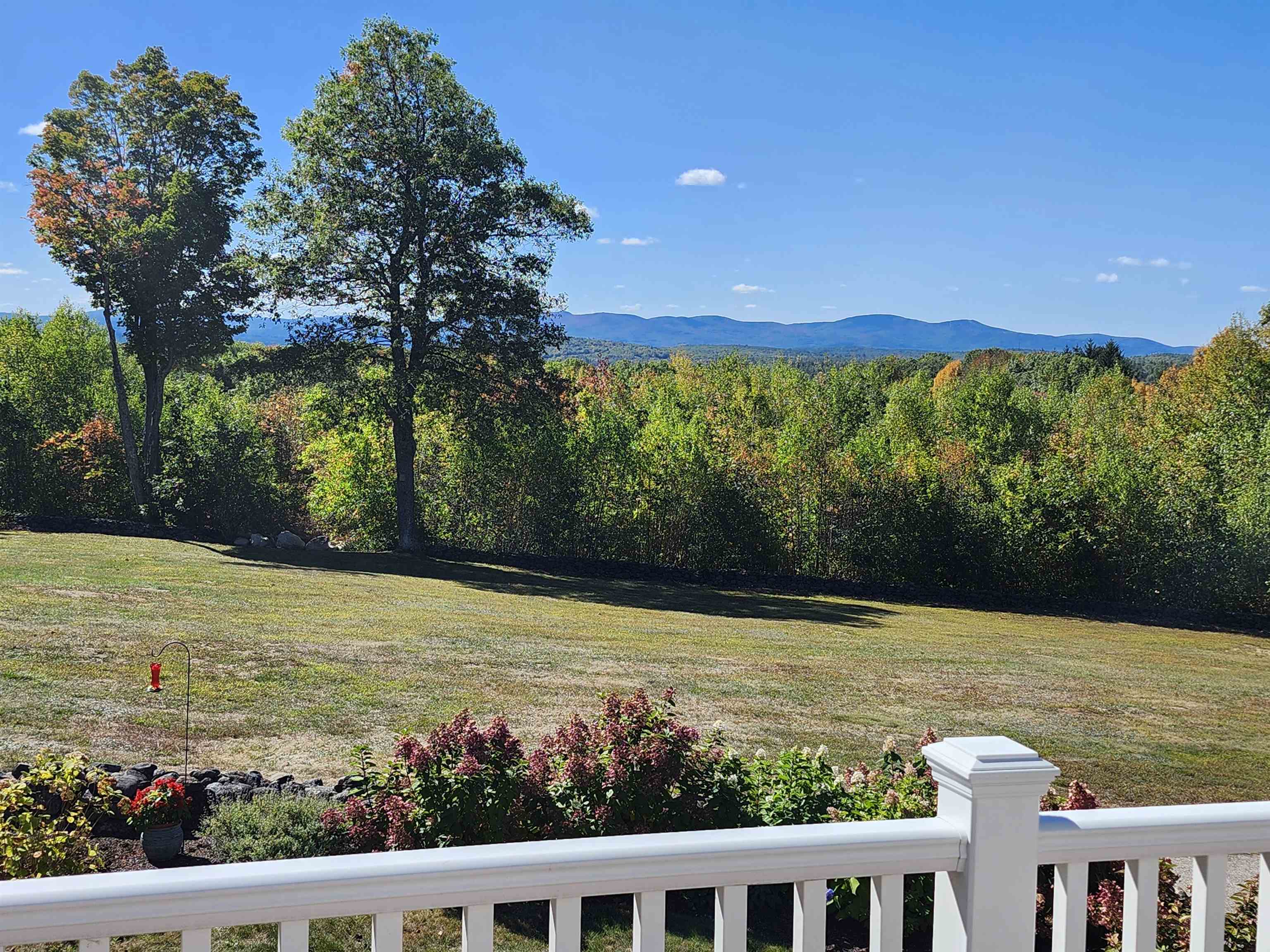 33 Sky Lane — photo 2