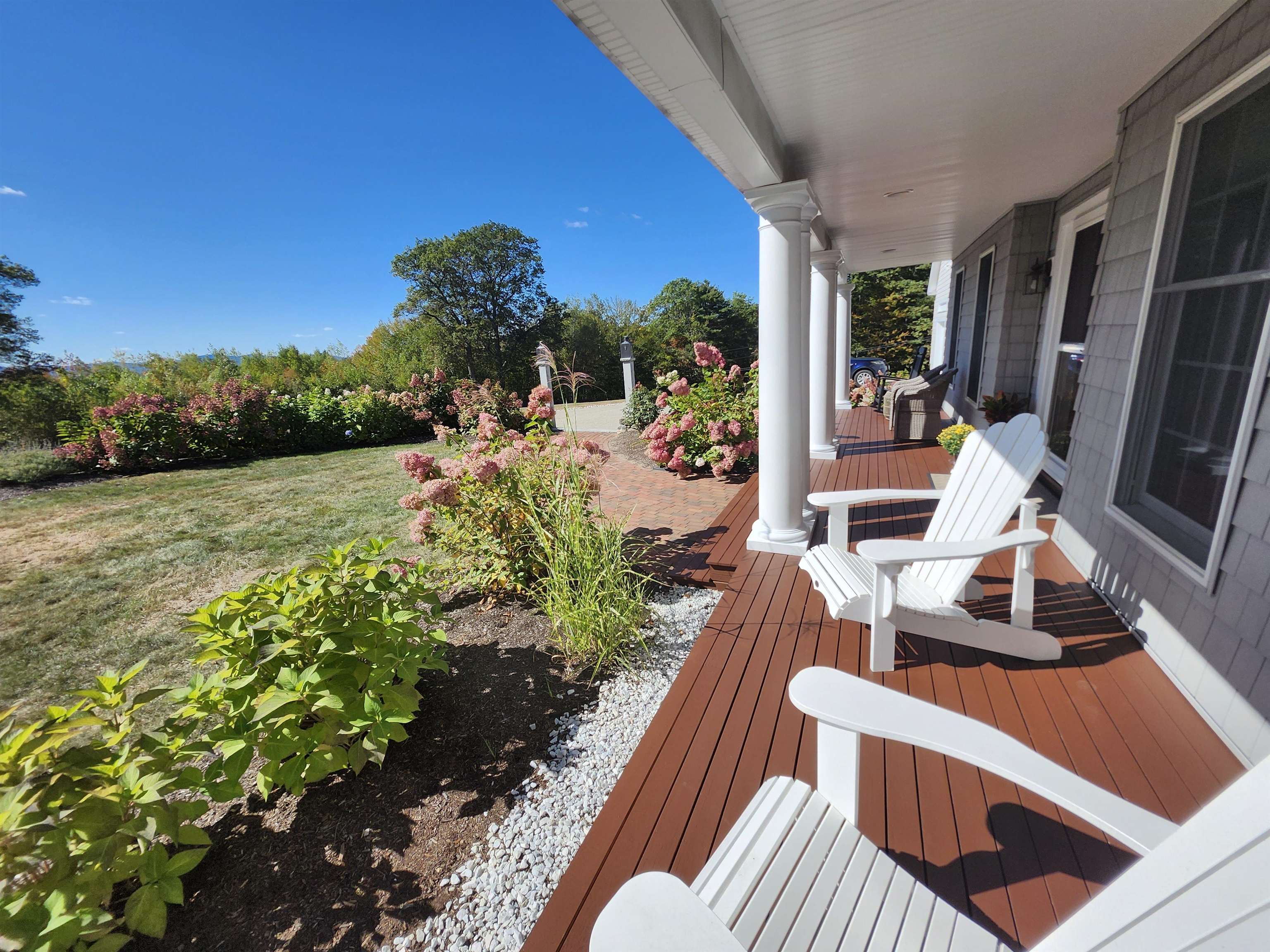 33 Sky Ln, Wolfeboro, NH 03894