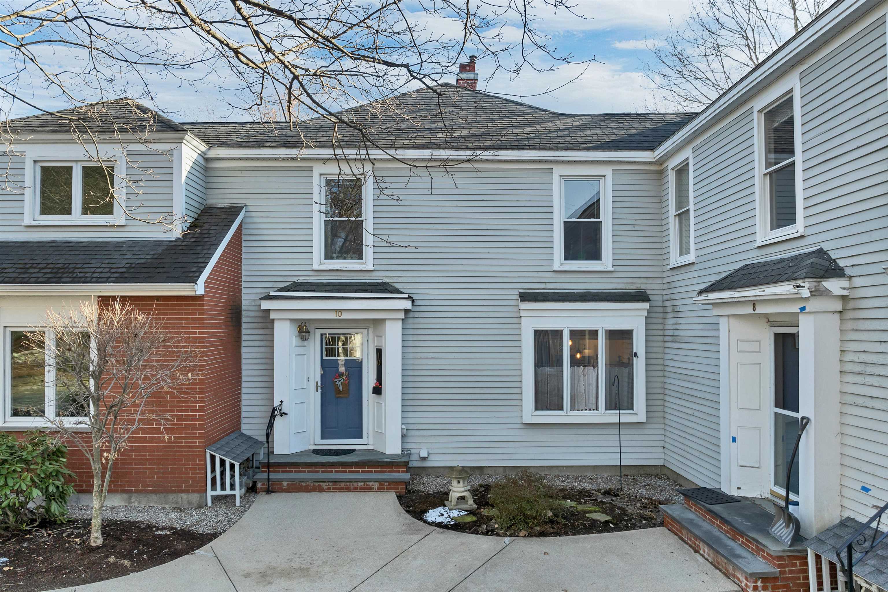 10 Mill Falls, Pembroke, NH 03275