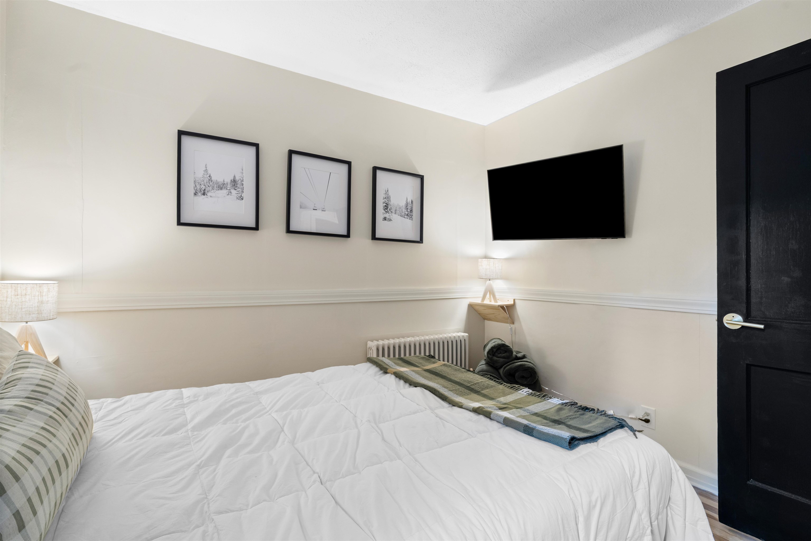 131 Grove St, Conway, NH 03860