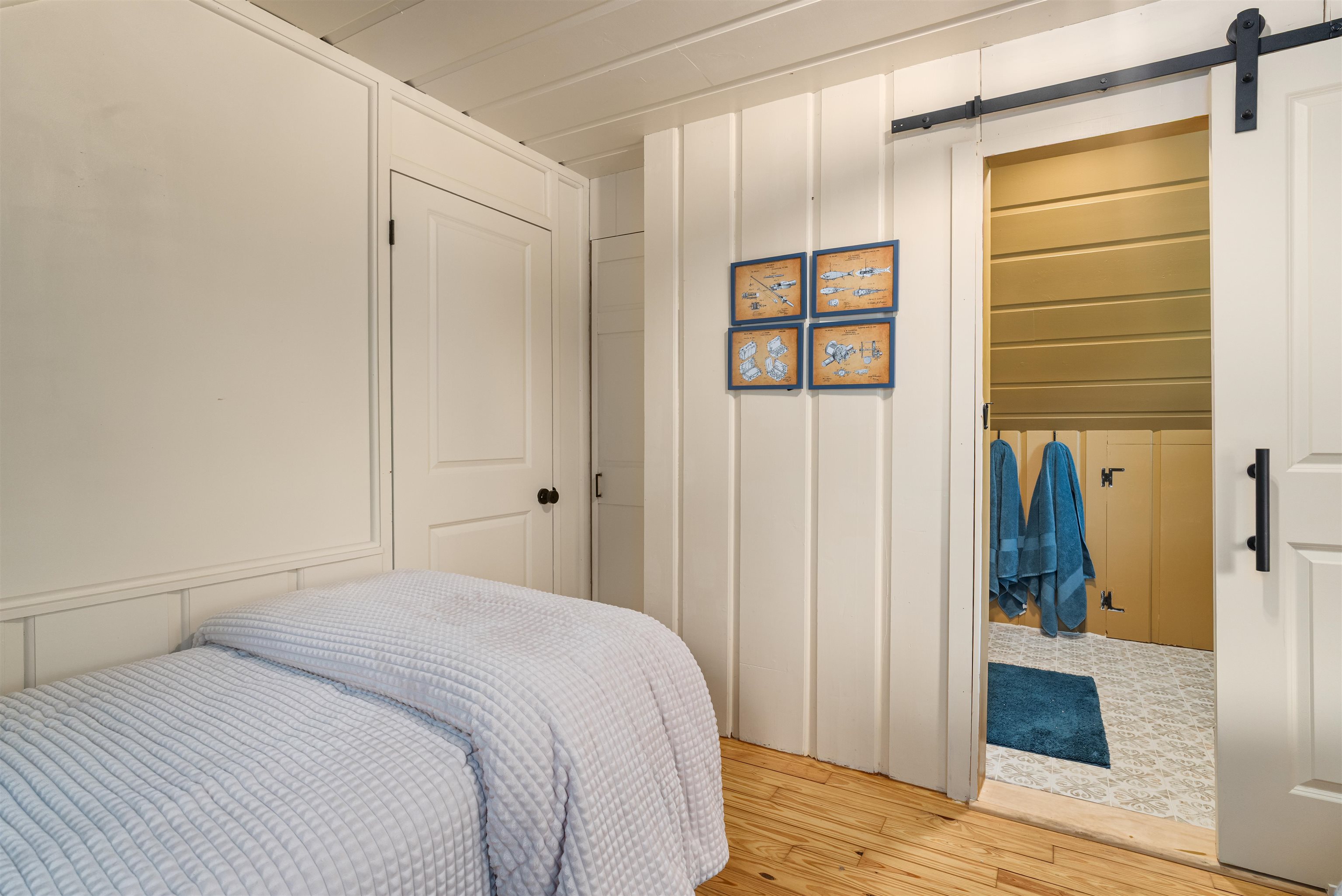 131 Grove St, Conway, NH 03860