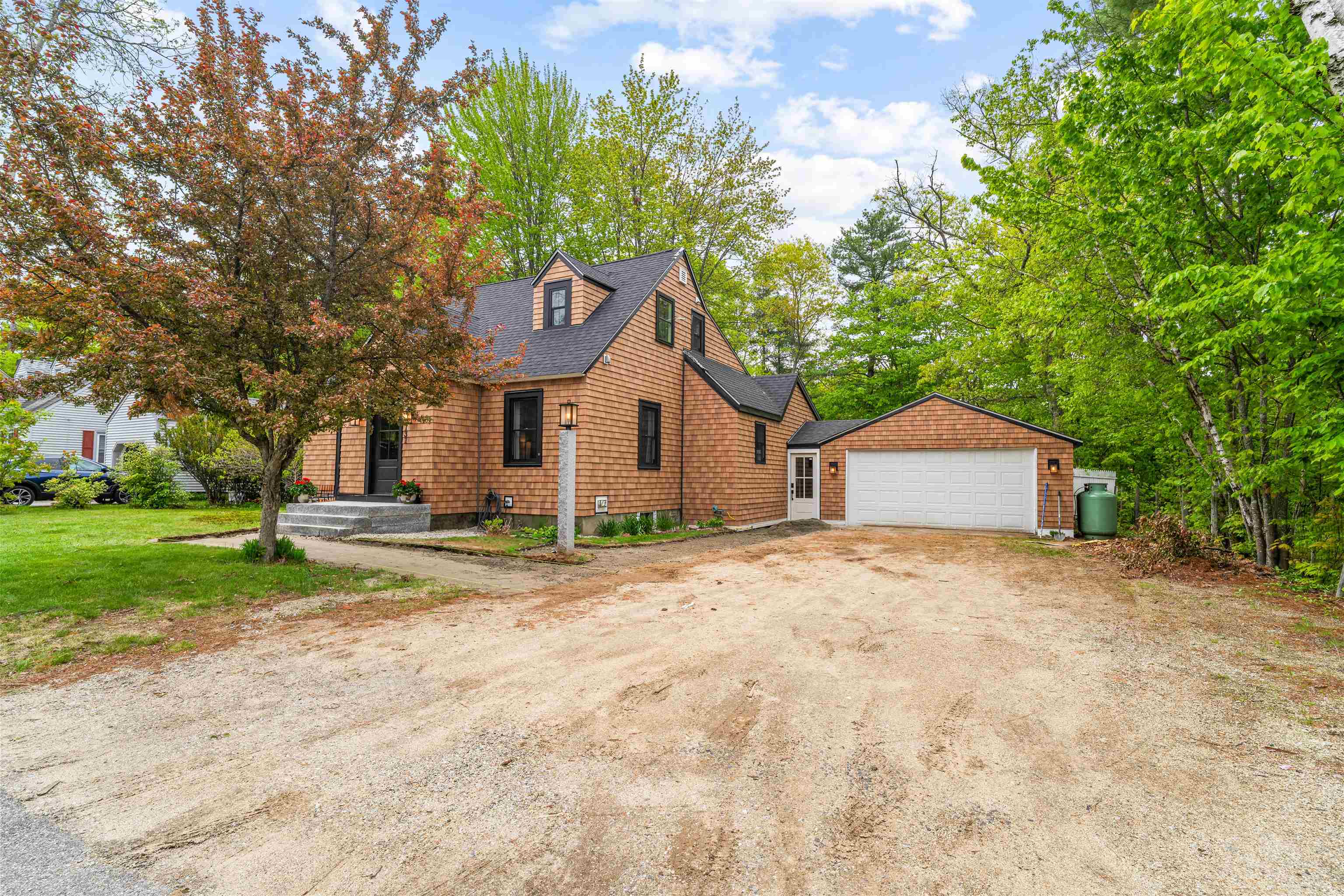 131 Grove St, Conway, NH 03860