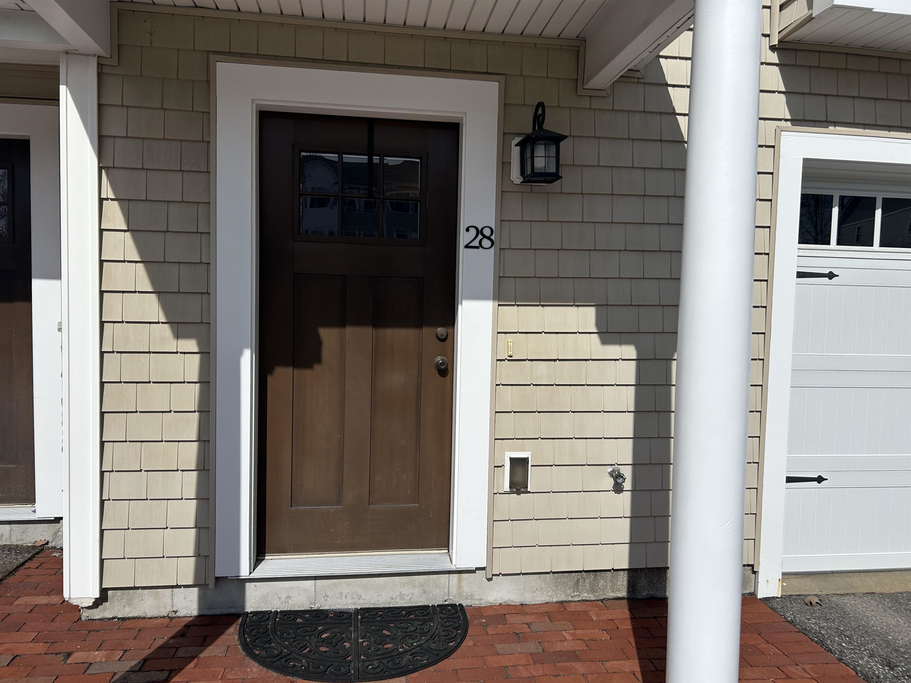 28 Acadia Ln, Exeter, NH 03833