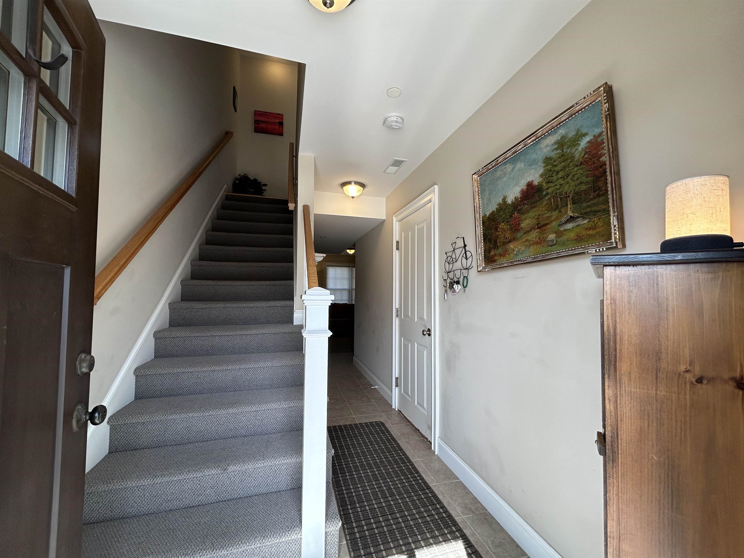 28 Acadia Ln, Exeter, NH 03833