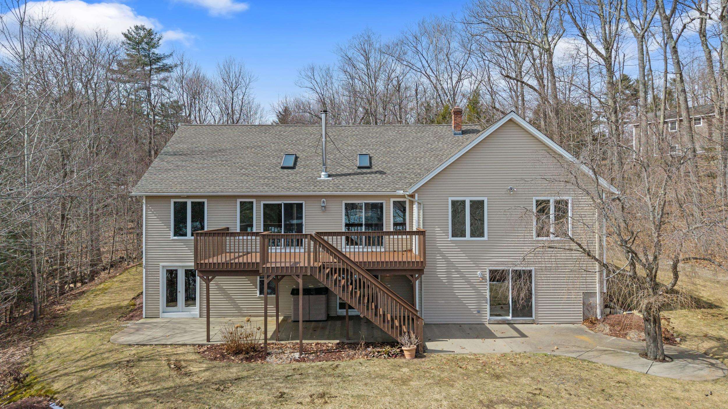 138 Birch Dr, Rindge, NH 03461
