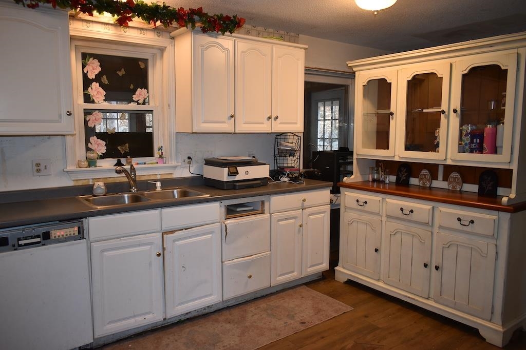 411 Mont Vernon Rd, Milford, NH 03055