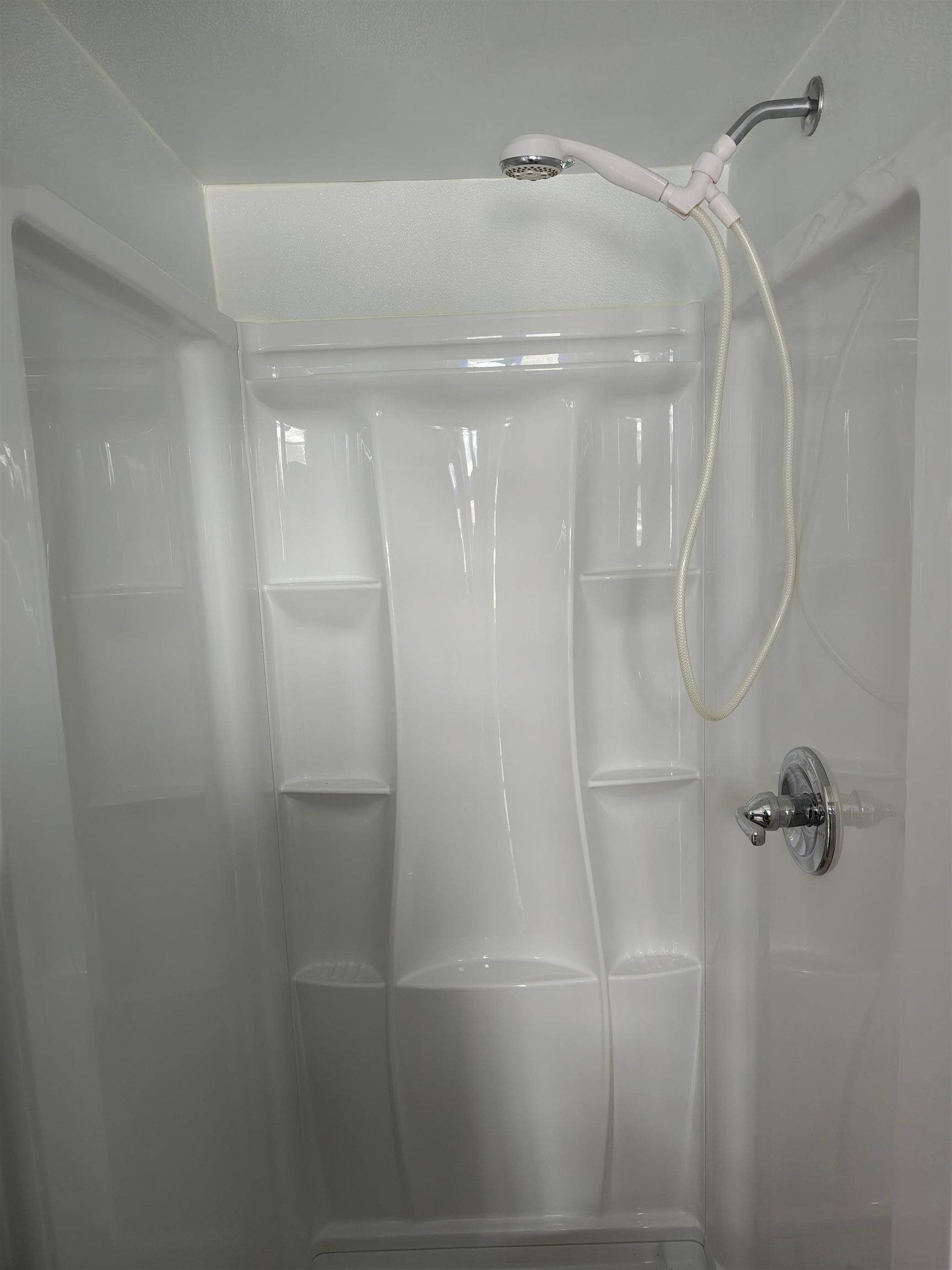 56 Church St, Bethlehem, NH 03574