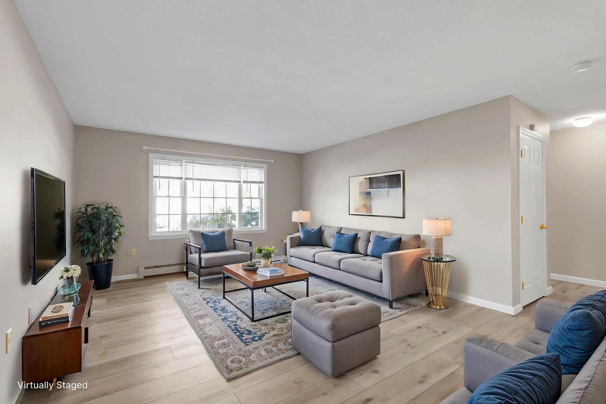 50 Brookside Dr, Exeter, NH 03833