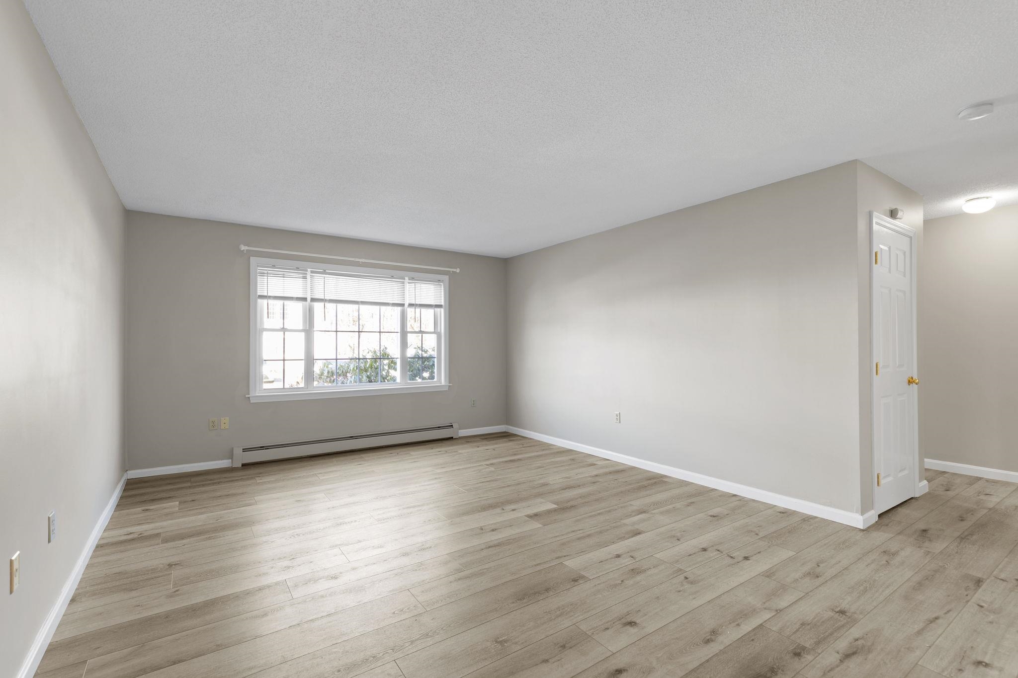 50 Brookside Dr, Exeter, NH 03833