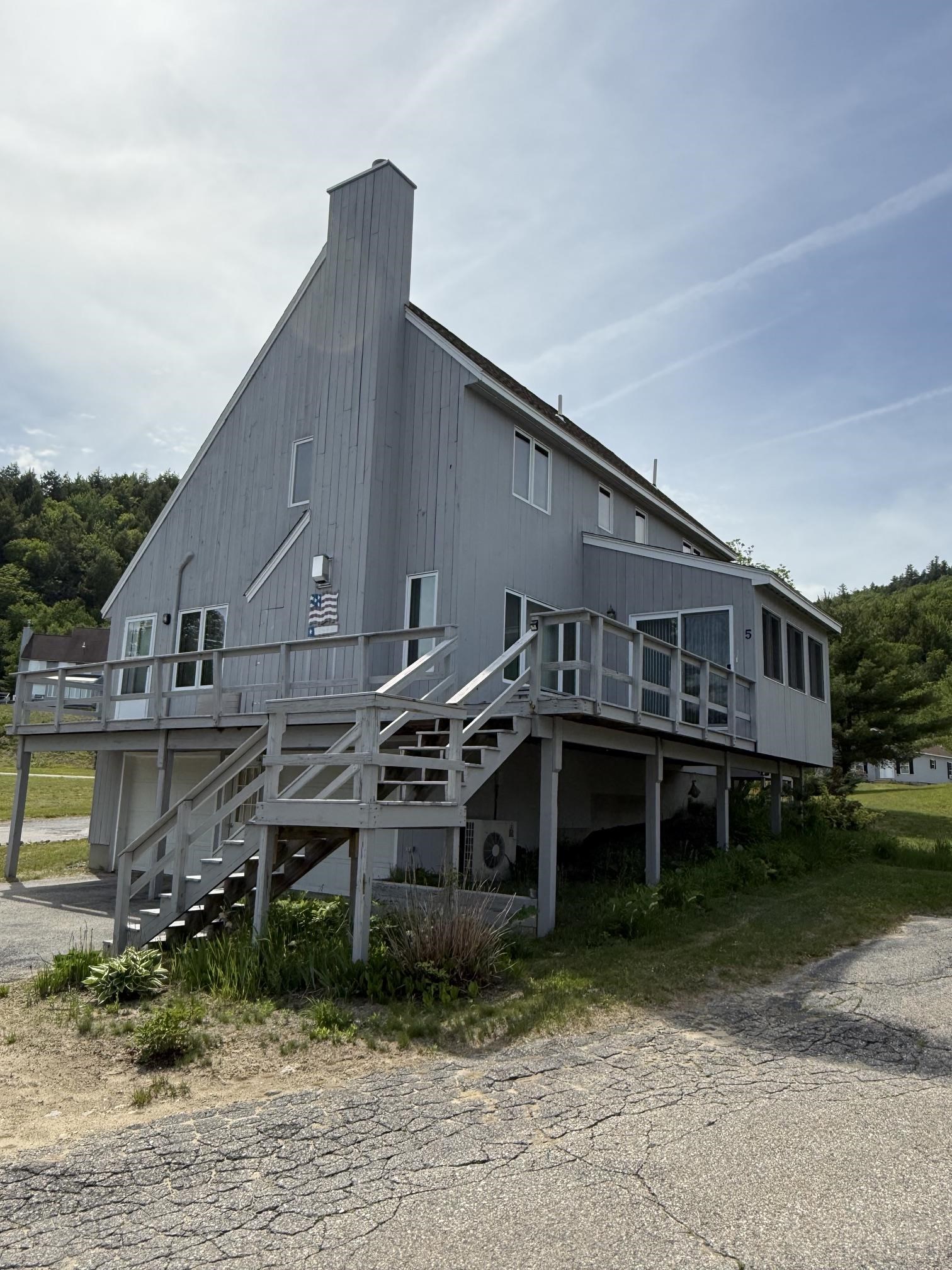 Photo 3 of Single family home for sale at 5 Ledgeview Wy, Plymouth, NH 03264 | MLS# 5080929 | Listing updated on 2026-10-02