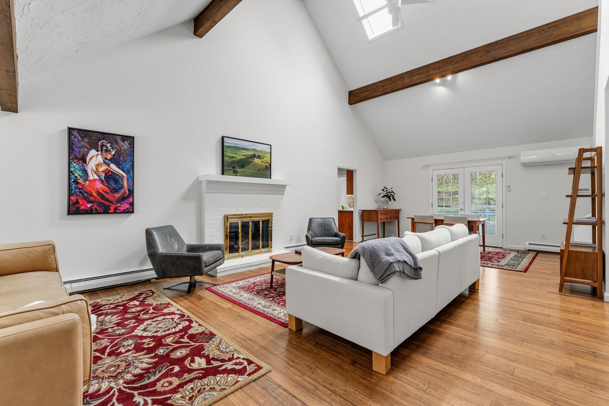 25 Pinewood Village Rd, Lebanon, NH 03784