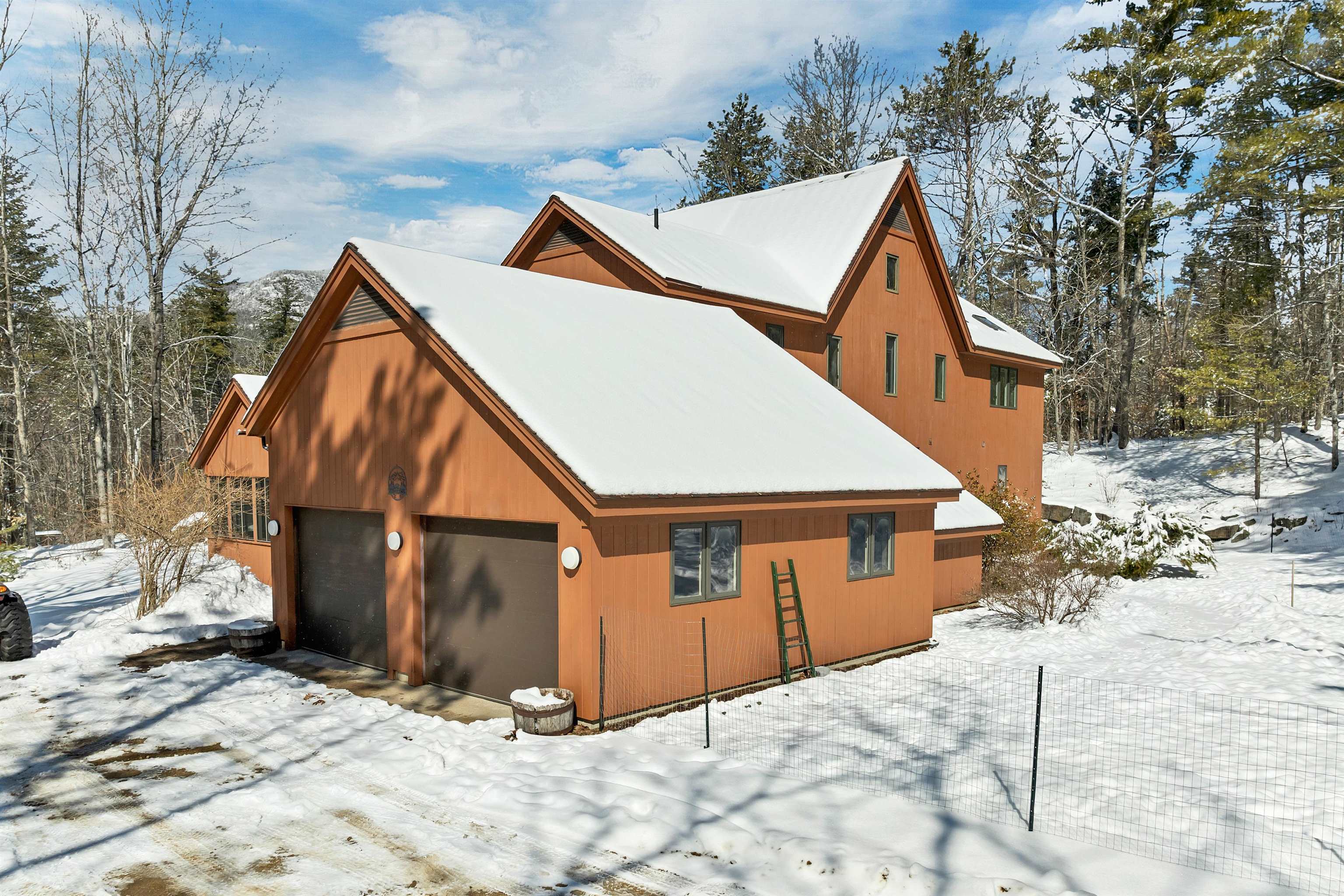 37 O'connor Ln, Albany, NH 03818