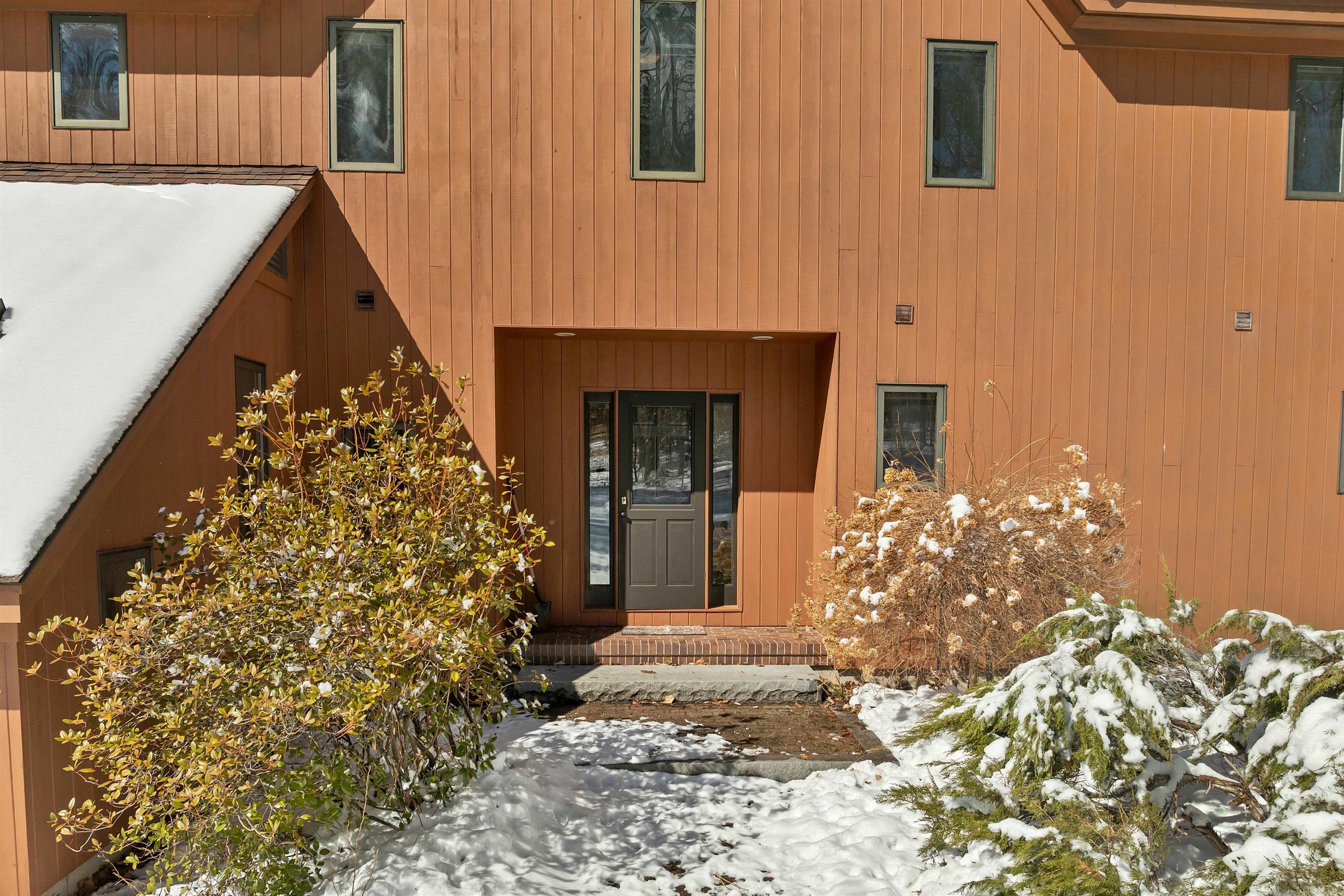 37 O'connor Ln, Albany, NH 03818