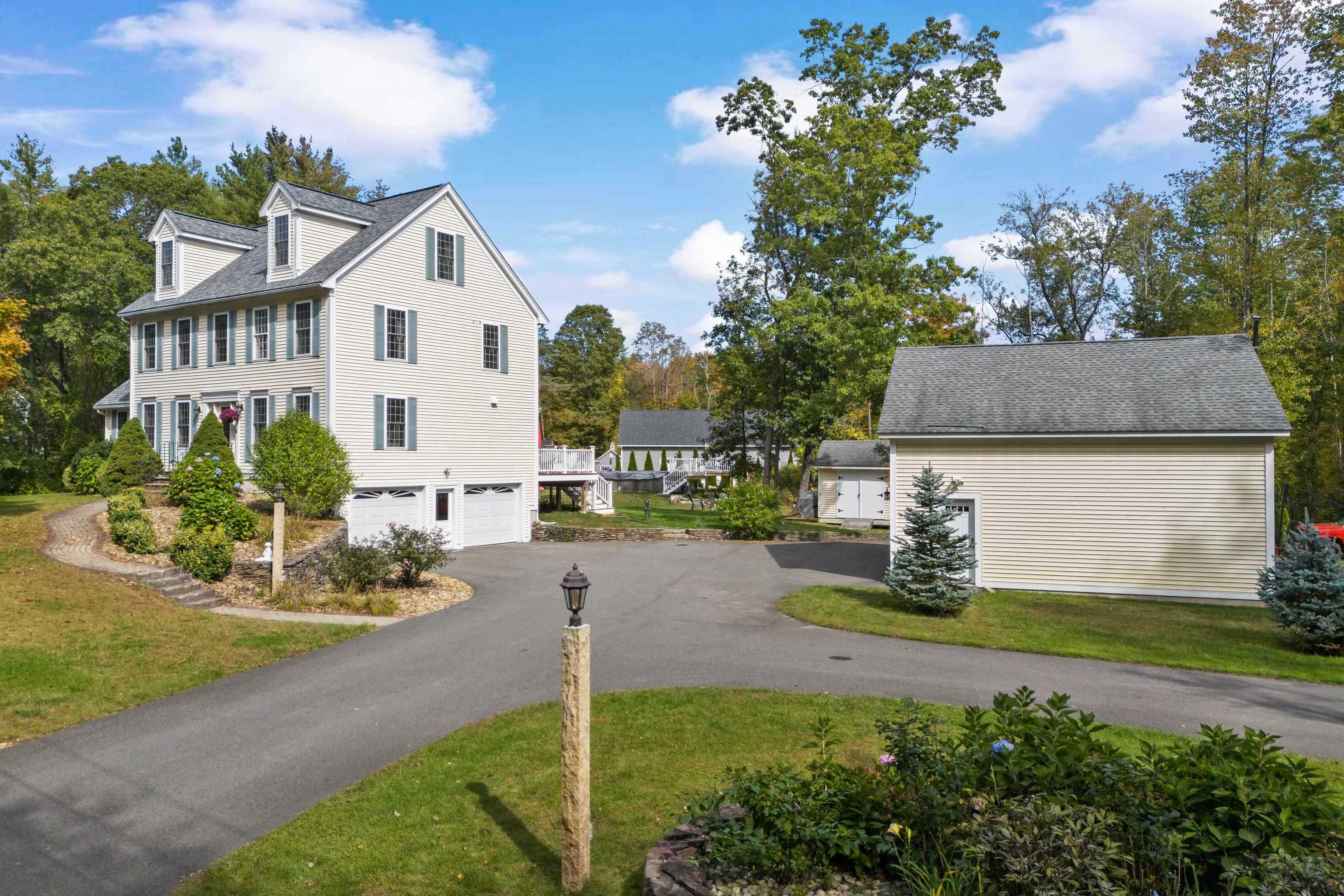 2 Hall Ave, Salem, NH 03079