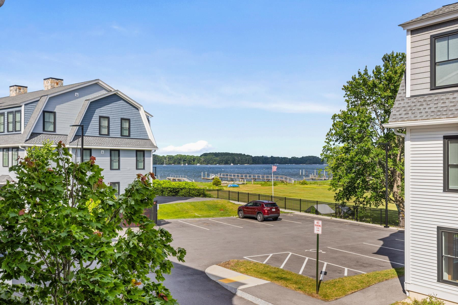 4 Little Bay Dr, Dover, NH 03820
