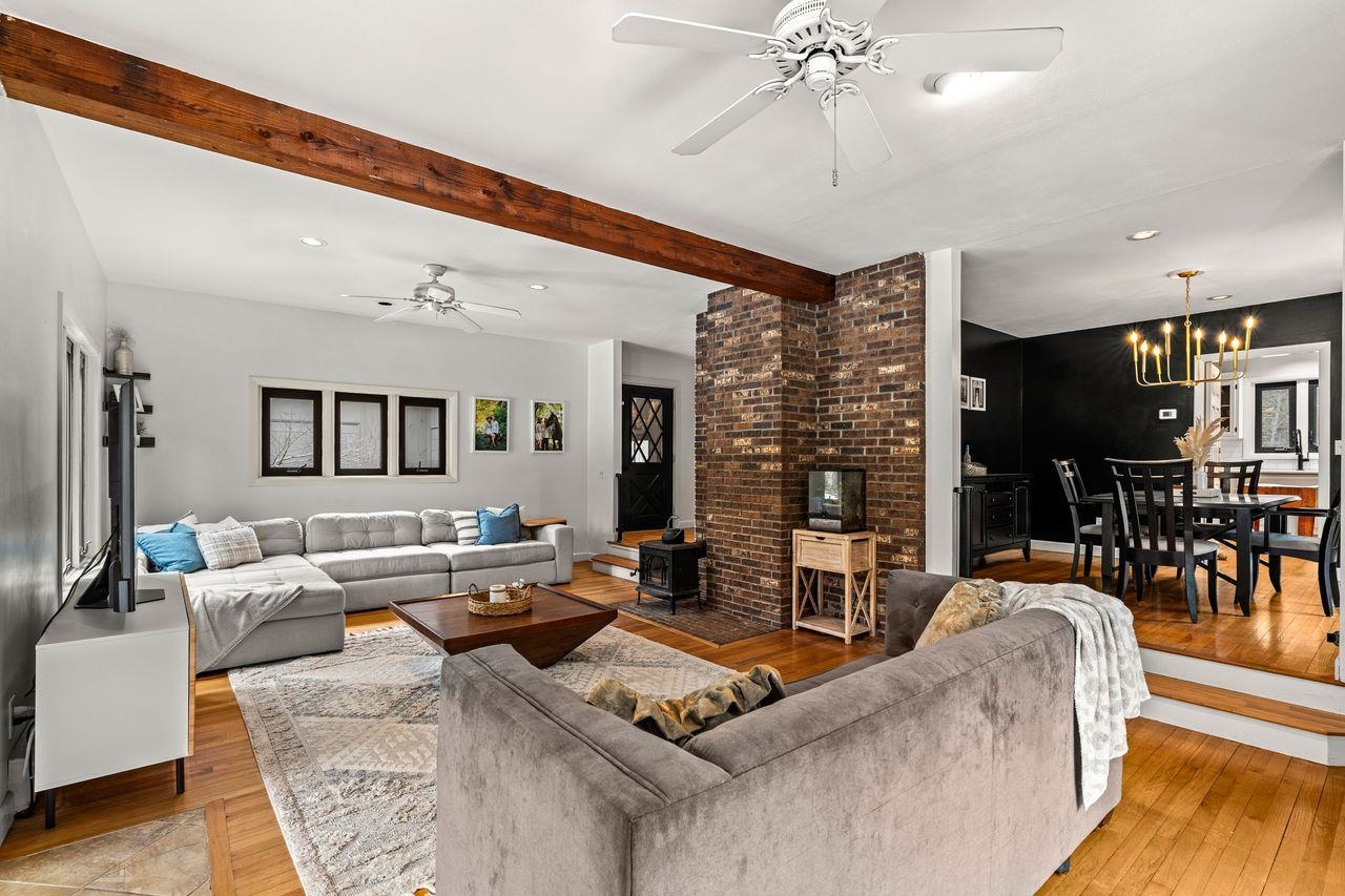 12 Dudley Rd, Brentwood, NH 03833