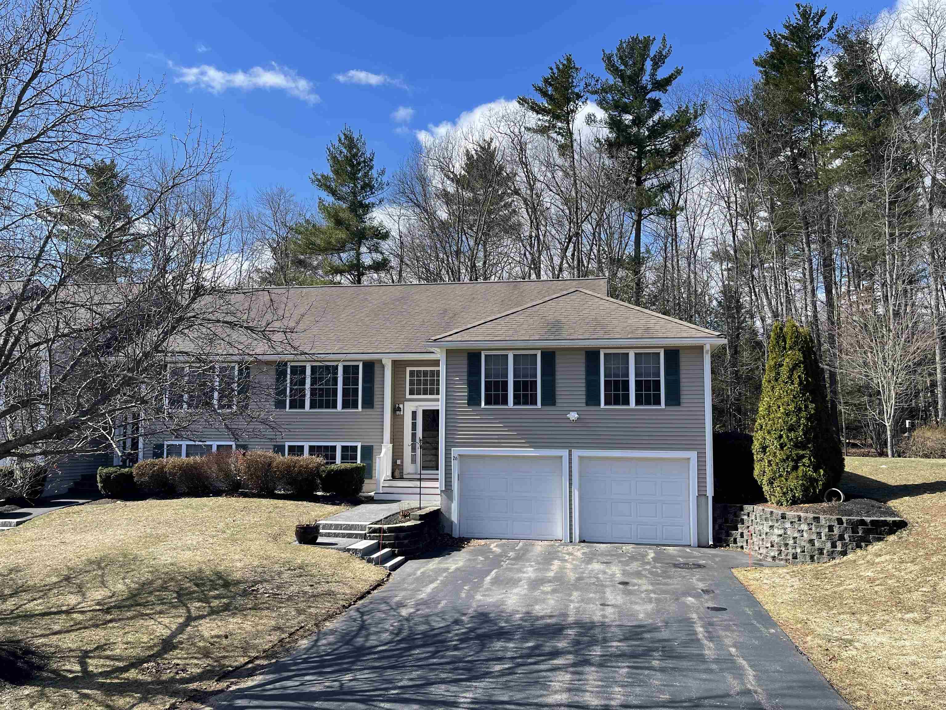 26 Forrest St, Hampstead, NH 03826