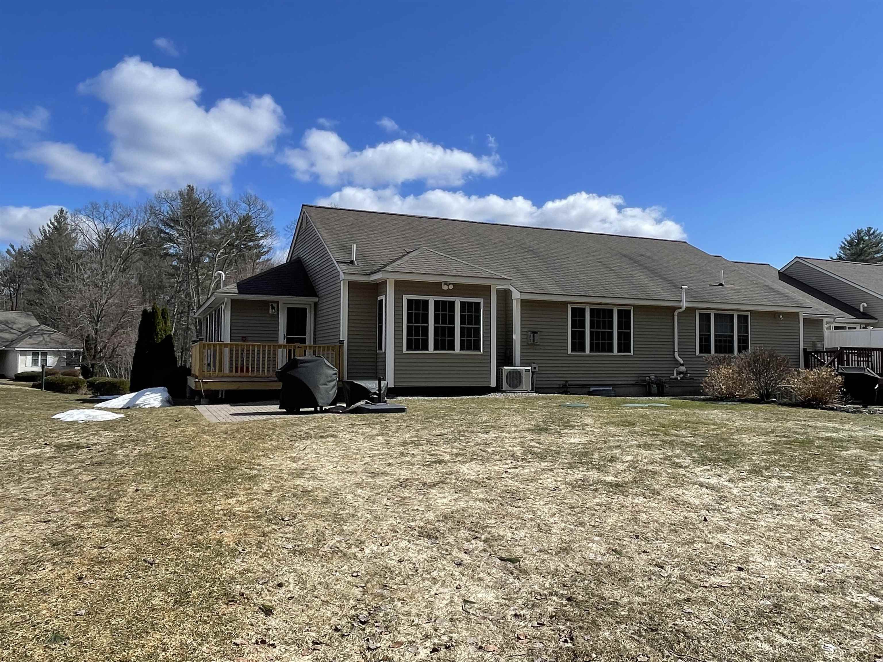 26 Forrest St, Hampstead, NH 03826