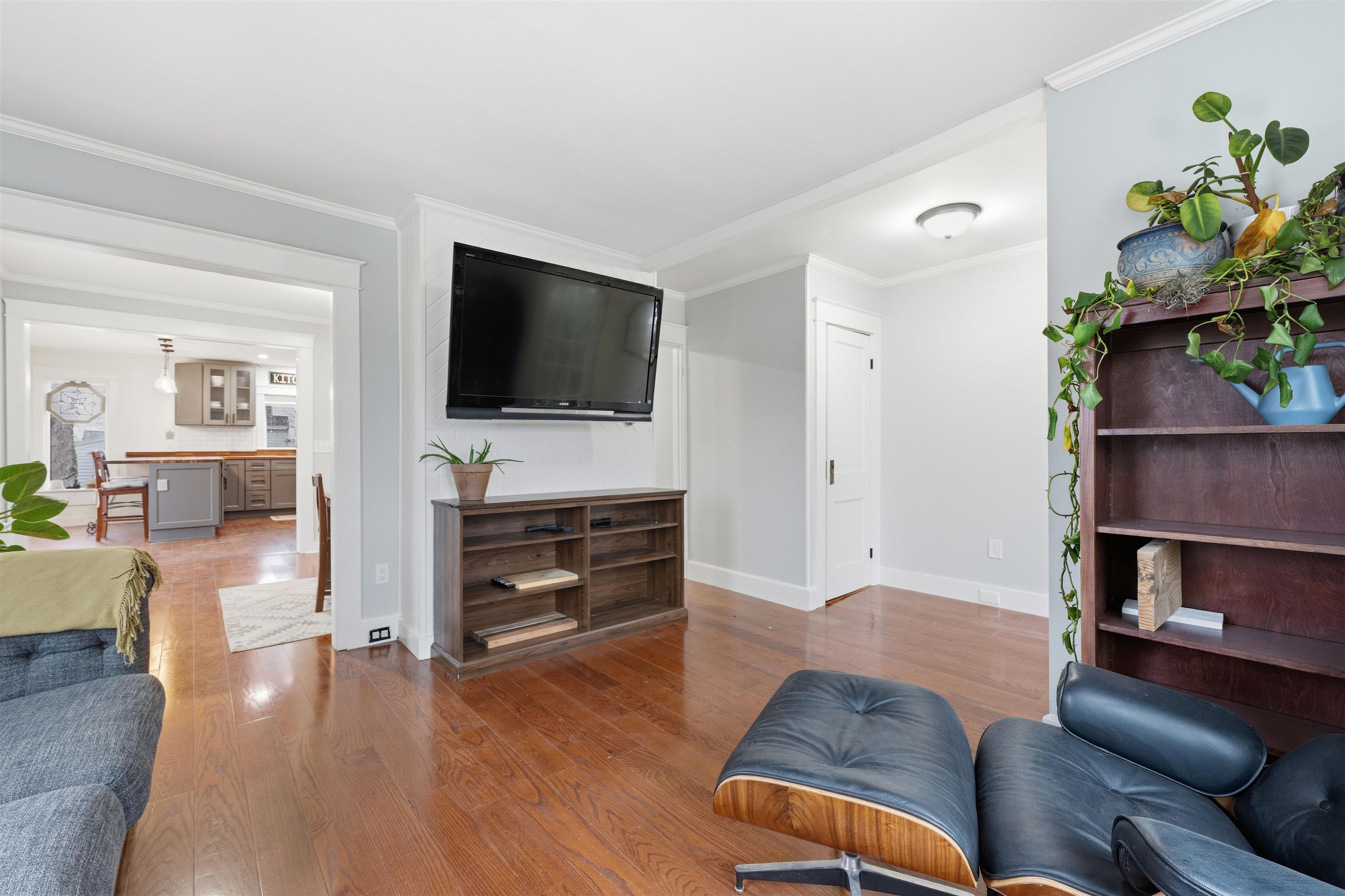 761 Amherst St, Manchester, NH 03104