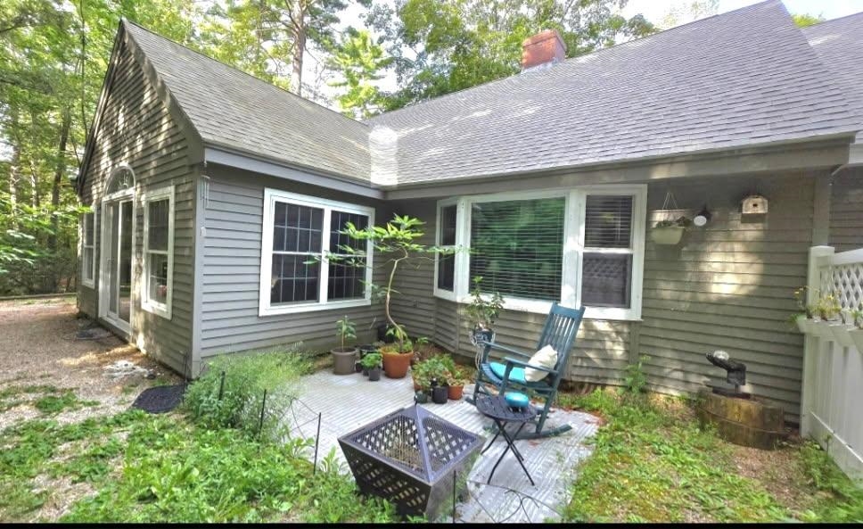 12 Laurel Circle — photo 3