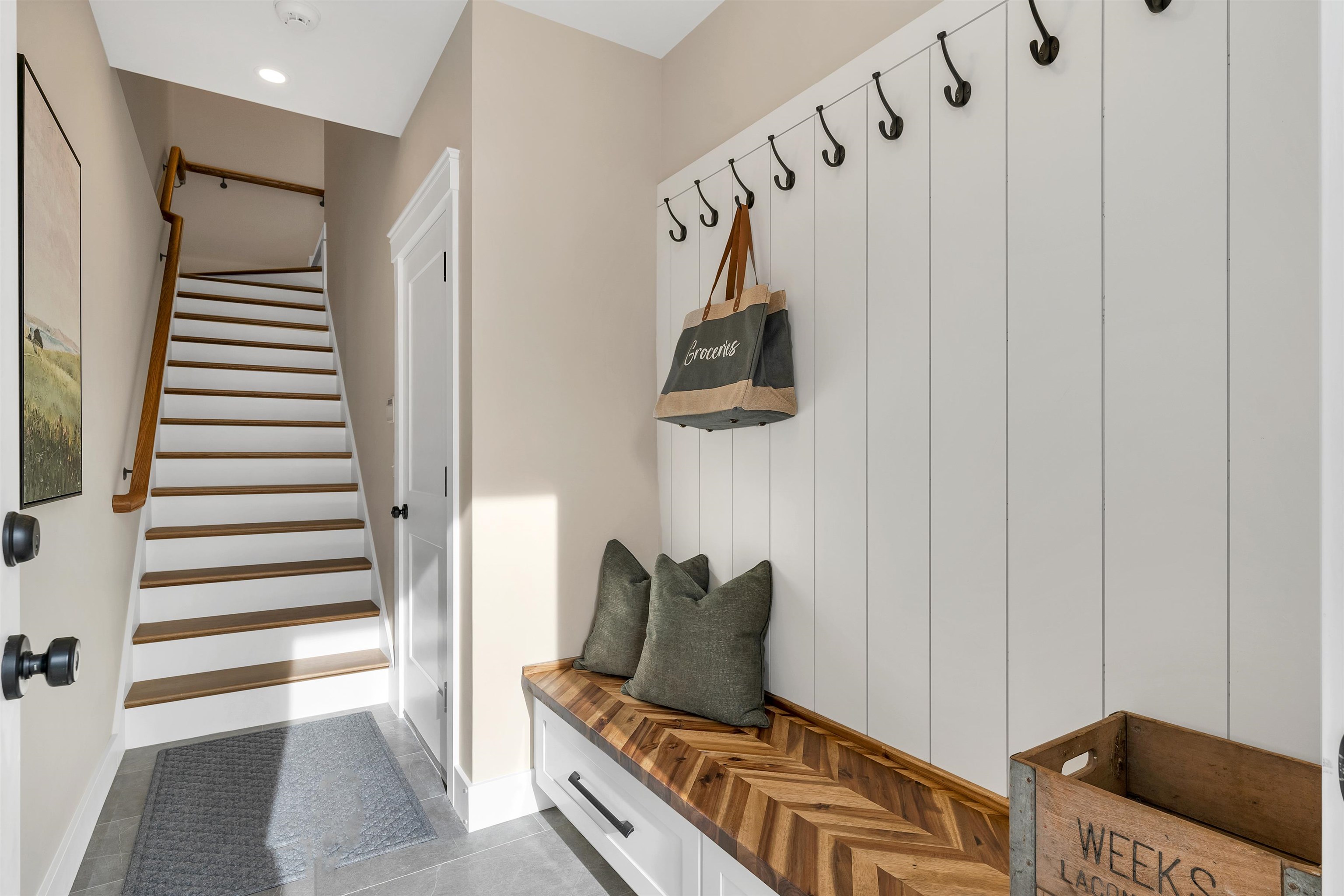 60 White Oaks Rd, Laconia, NH 03246