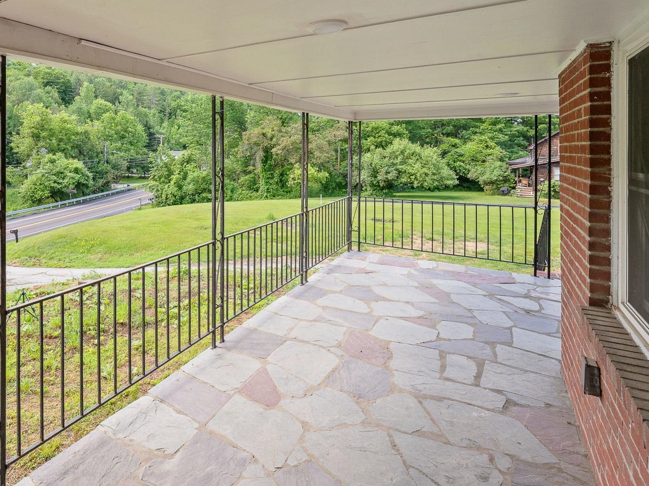 Property photo 44