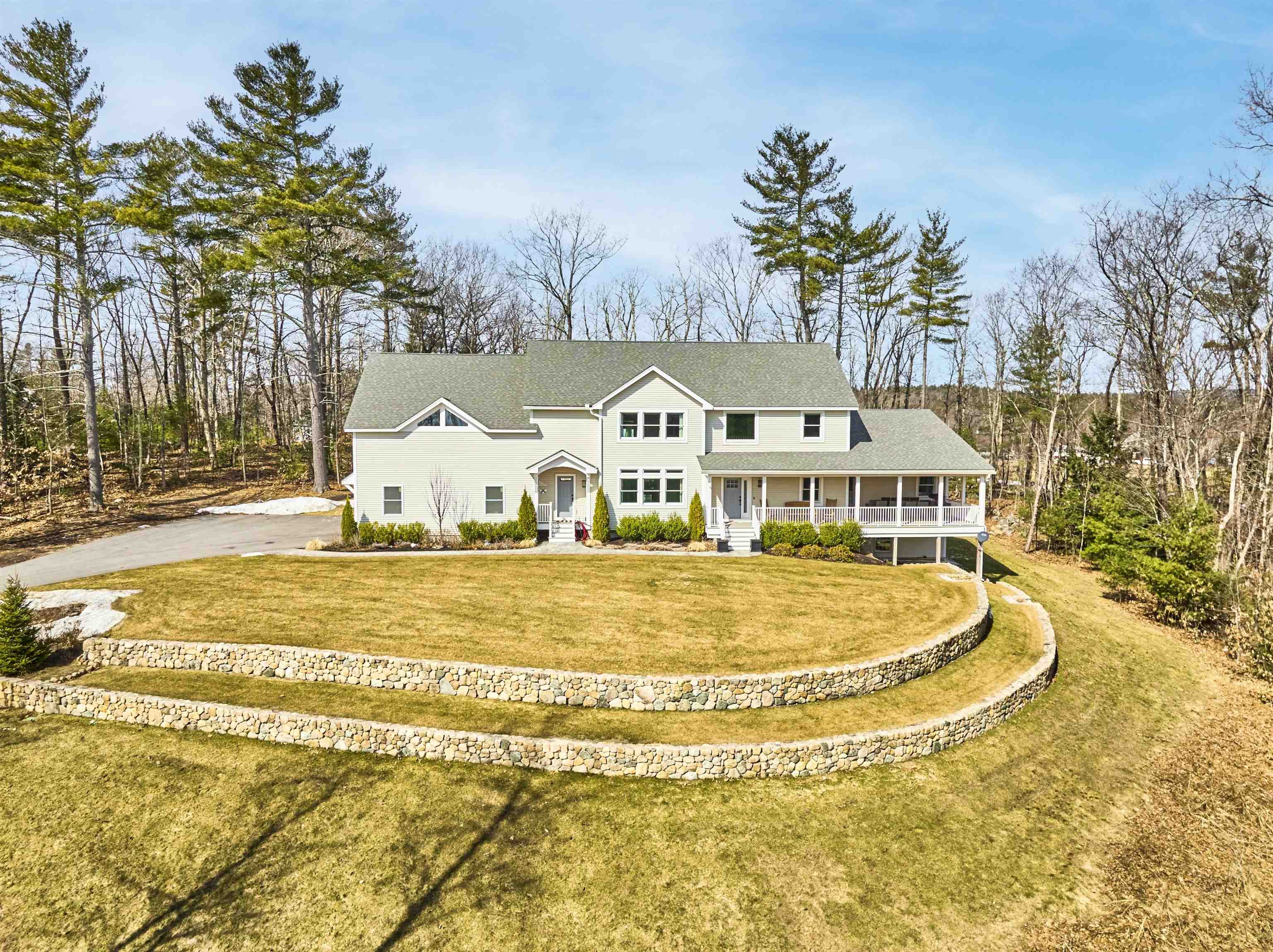 23 Austin Ln, Hollis, NH 03049