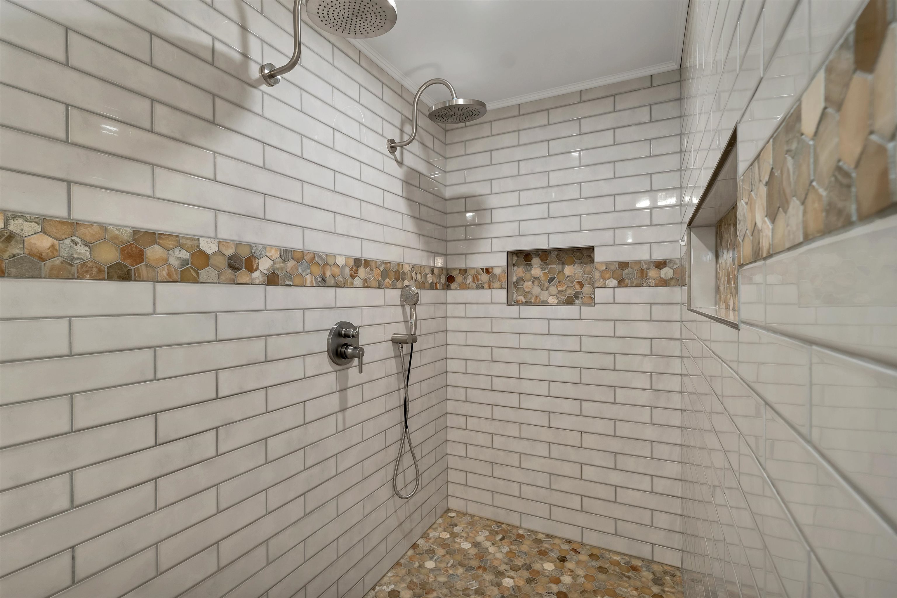 142 Worcester Rd, Hollis, NH 03049