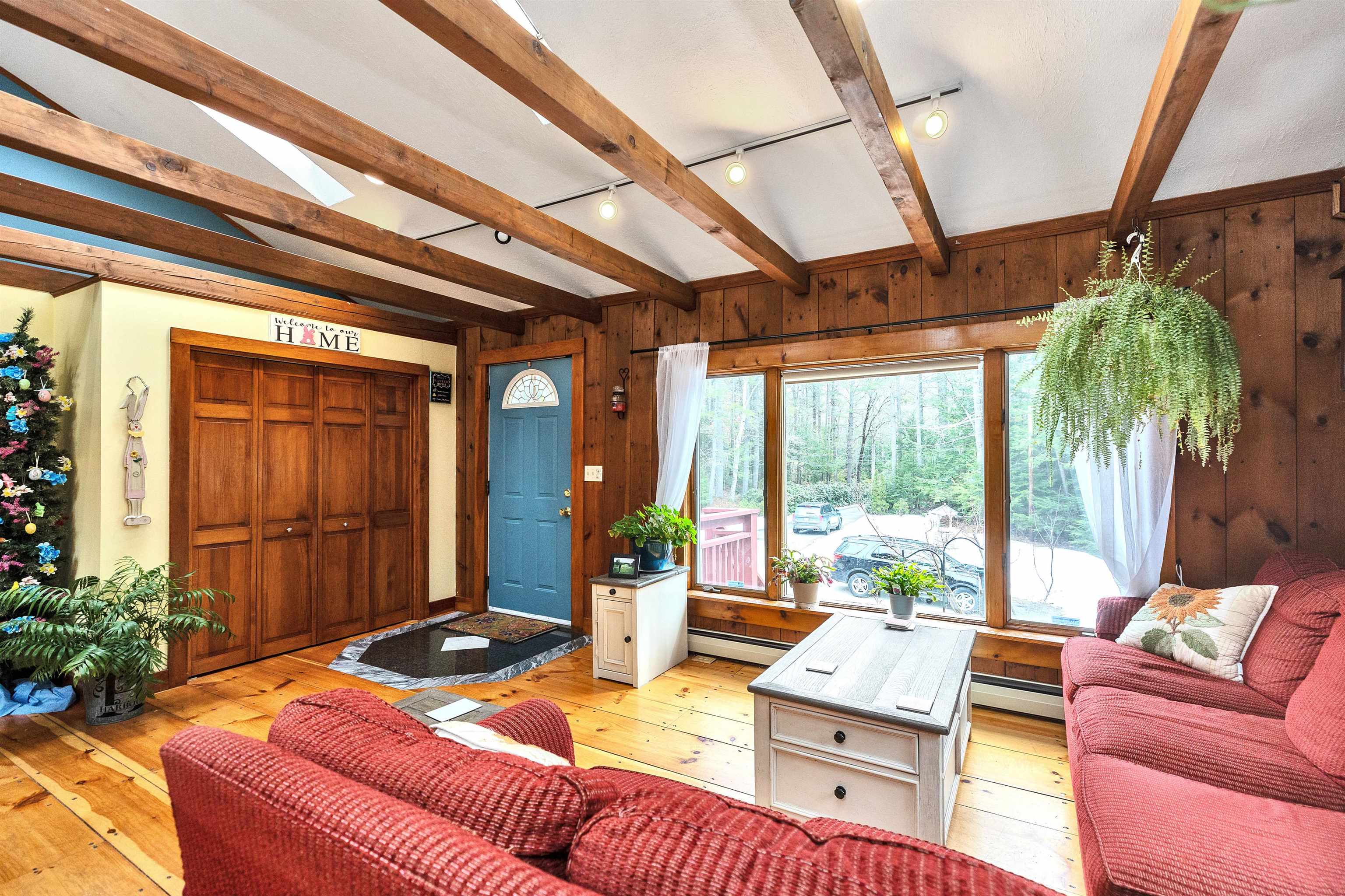 253 Wellington Rd, Rindge, NH 03461