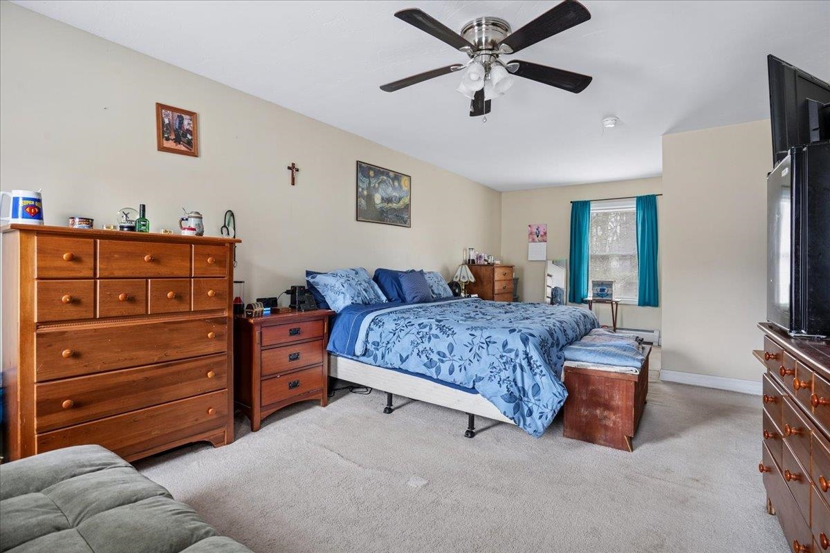 29 Sweatt St, Concord, NH 03303