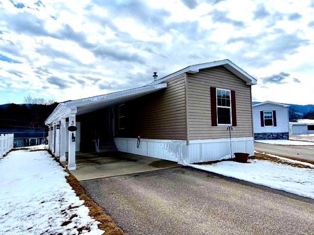 3 Eden Dr, Gorham, NH 03581