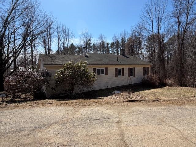 7 Woody Ln, Lee, NH 03861