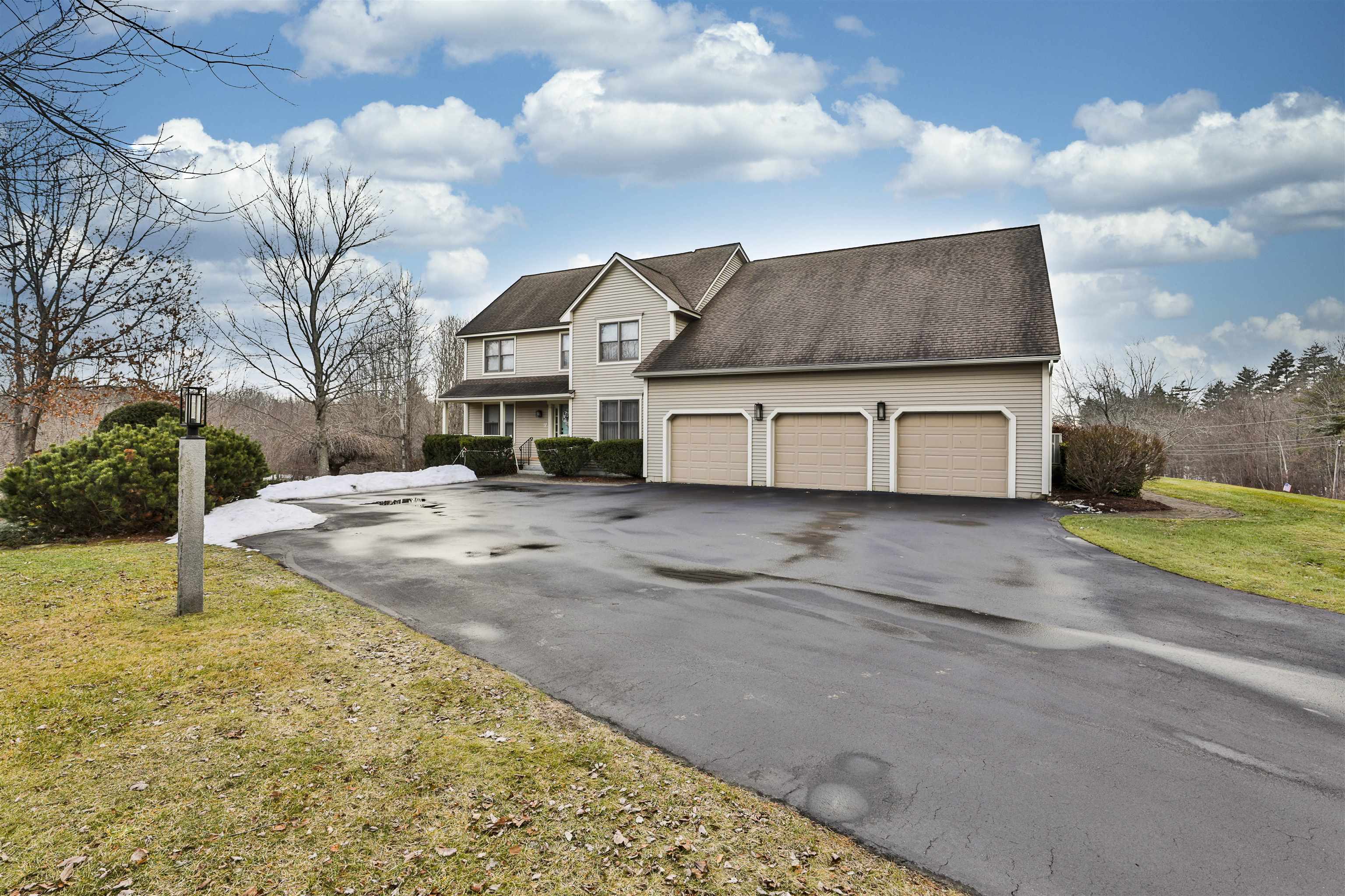 293 Pine Hill Rd, Hollis, NH 03049