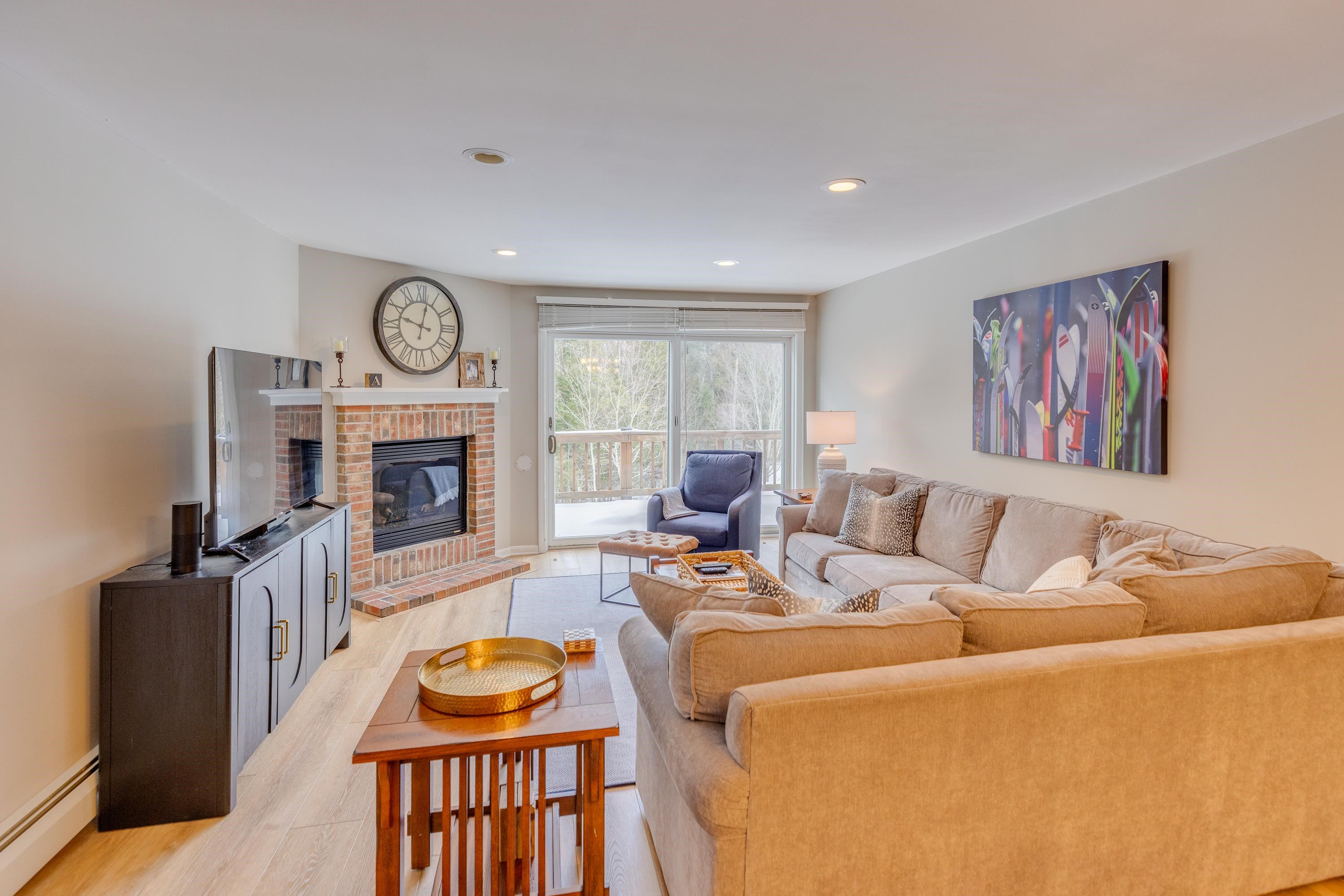 5 White Oak Ln, Lincoln, NH 03251