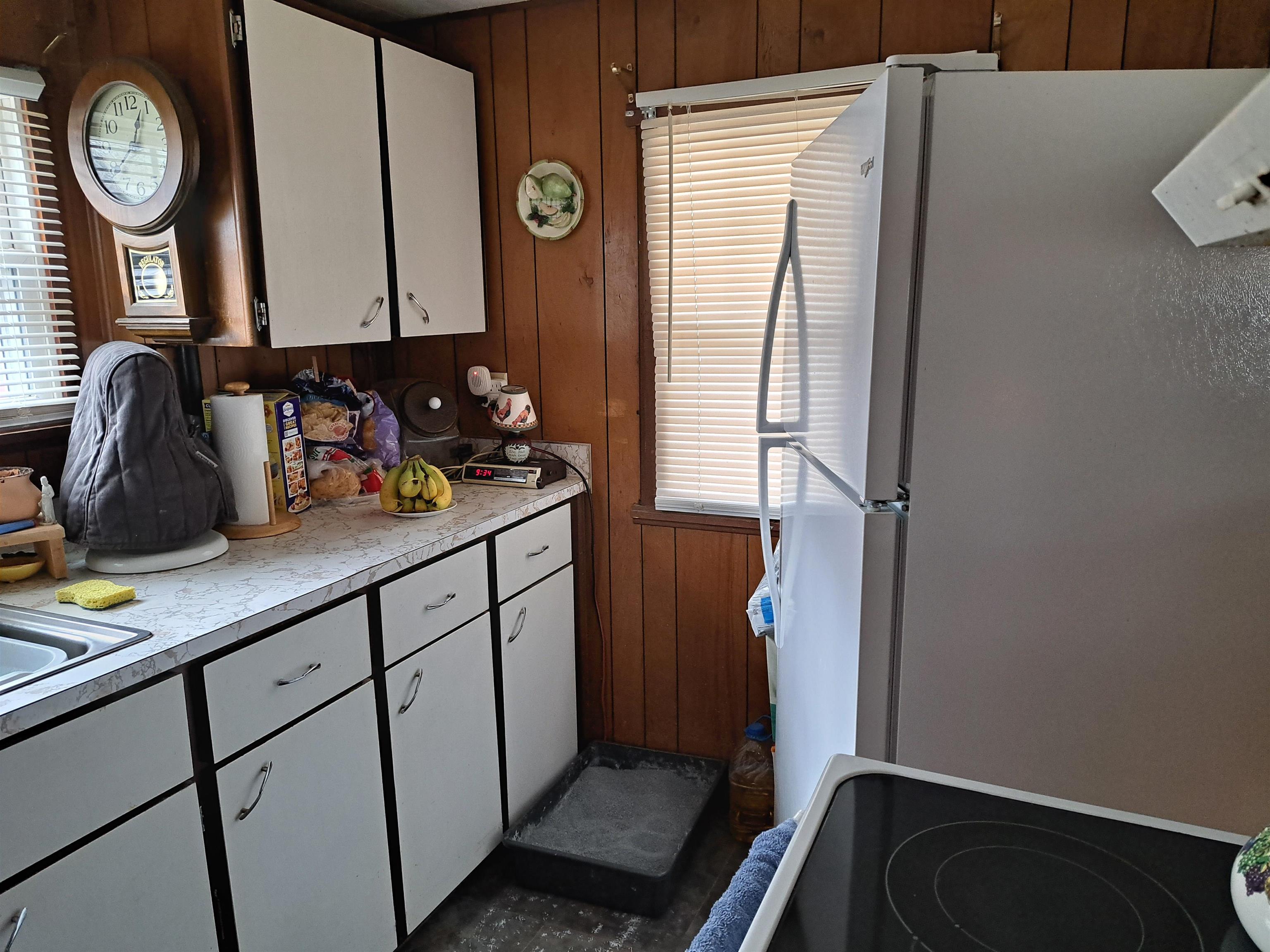 37 Sugar River Dr, Claremont, NH 03743