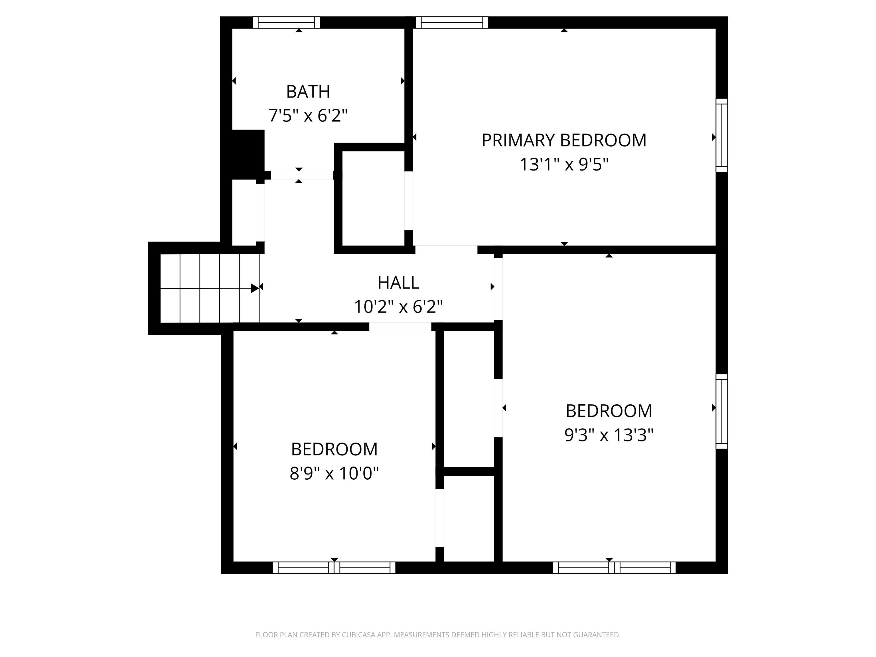 10 Larry Ln, Portsmouth, NH 03801