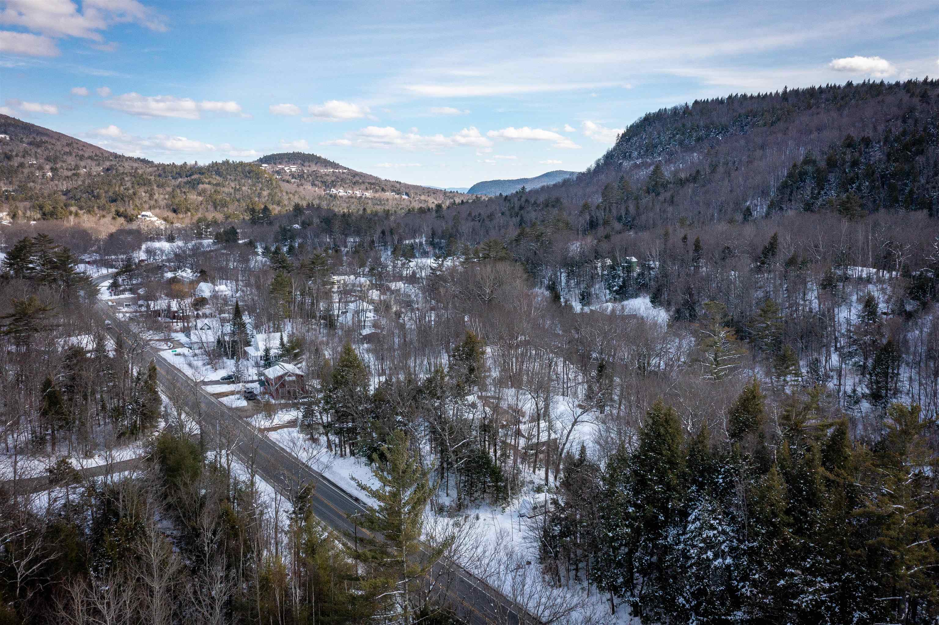 4 St Martins Dr, Jackson, NH 03846