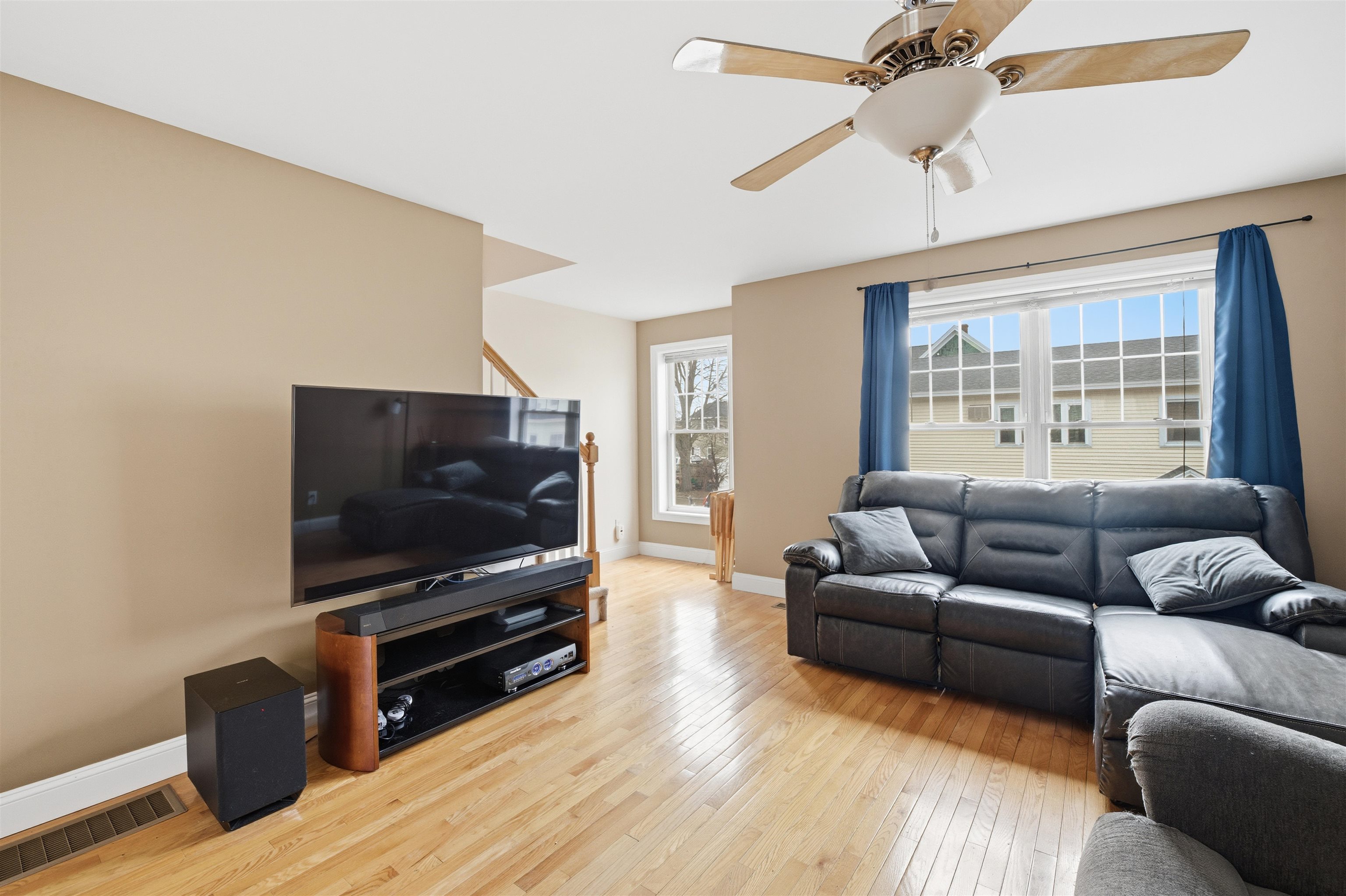 23 Krakow Ave, Manchester, NH 03103