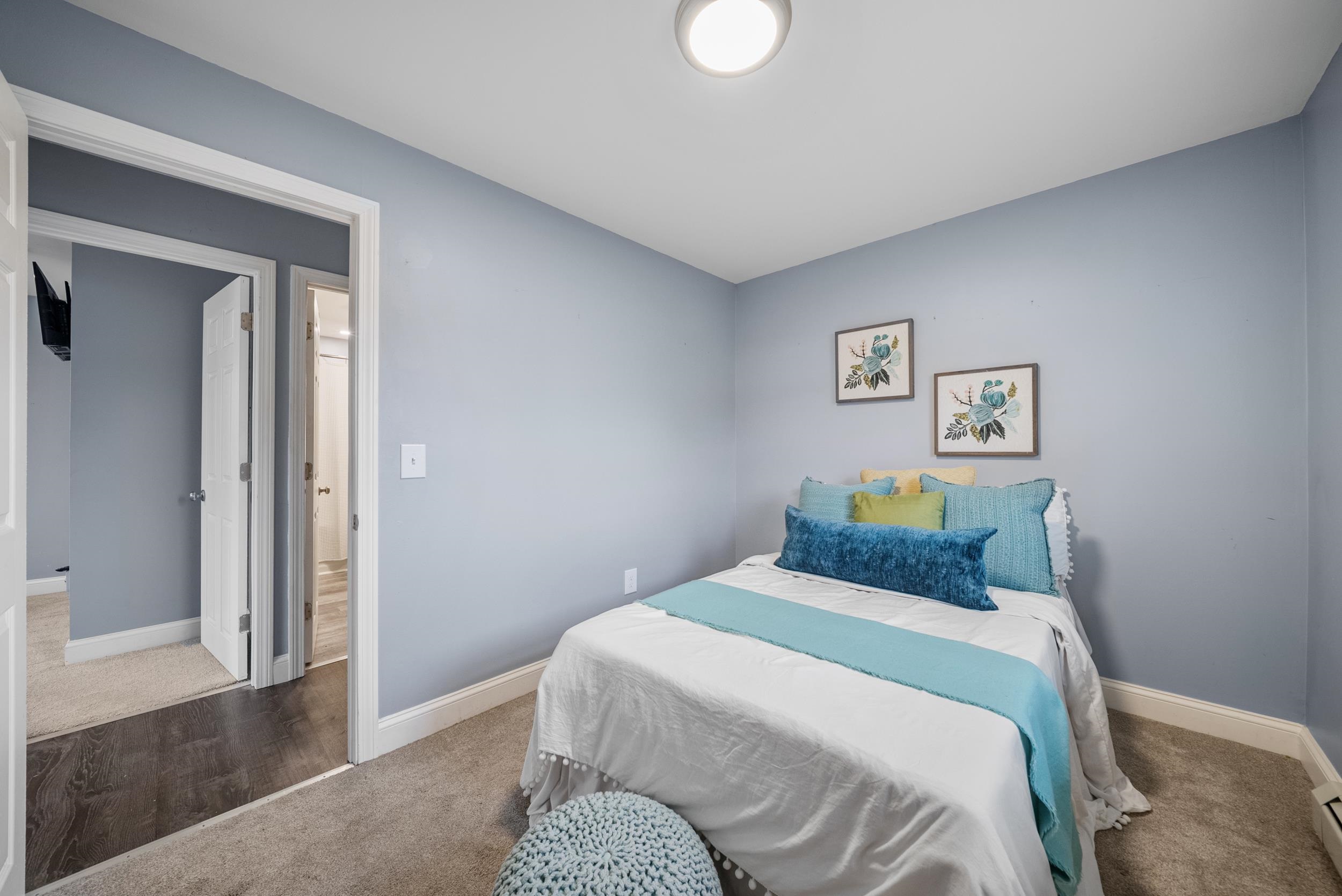 370 Huse Rd, Manchester, NH 03103