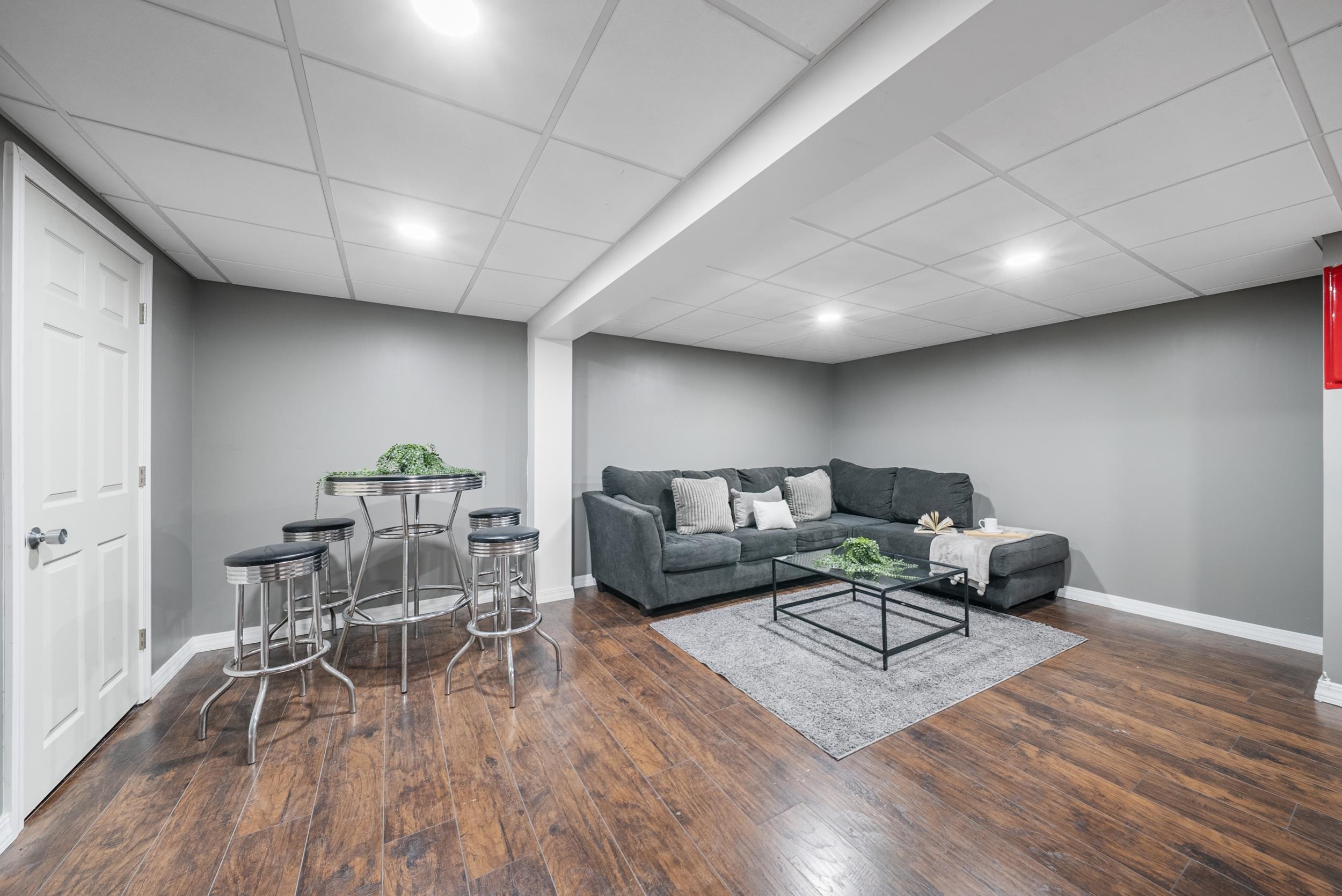 370 Huse Rd, Manchester, NH 03103