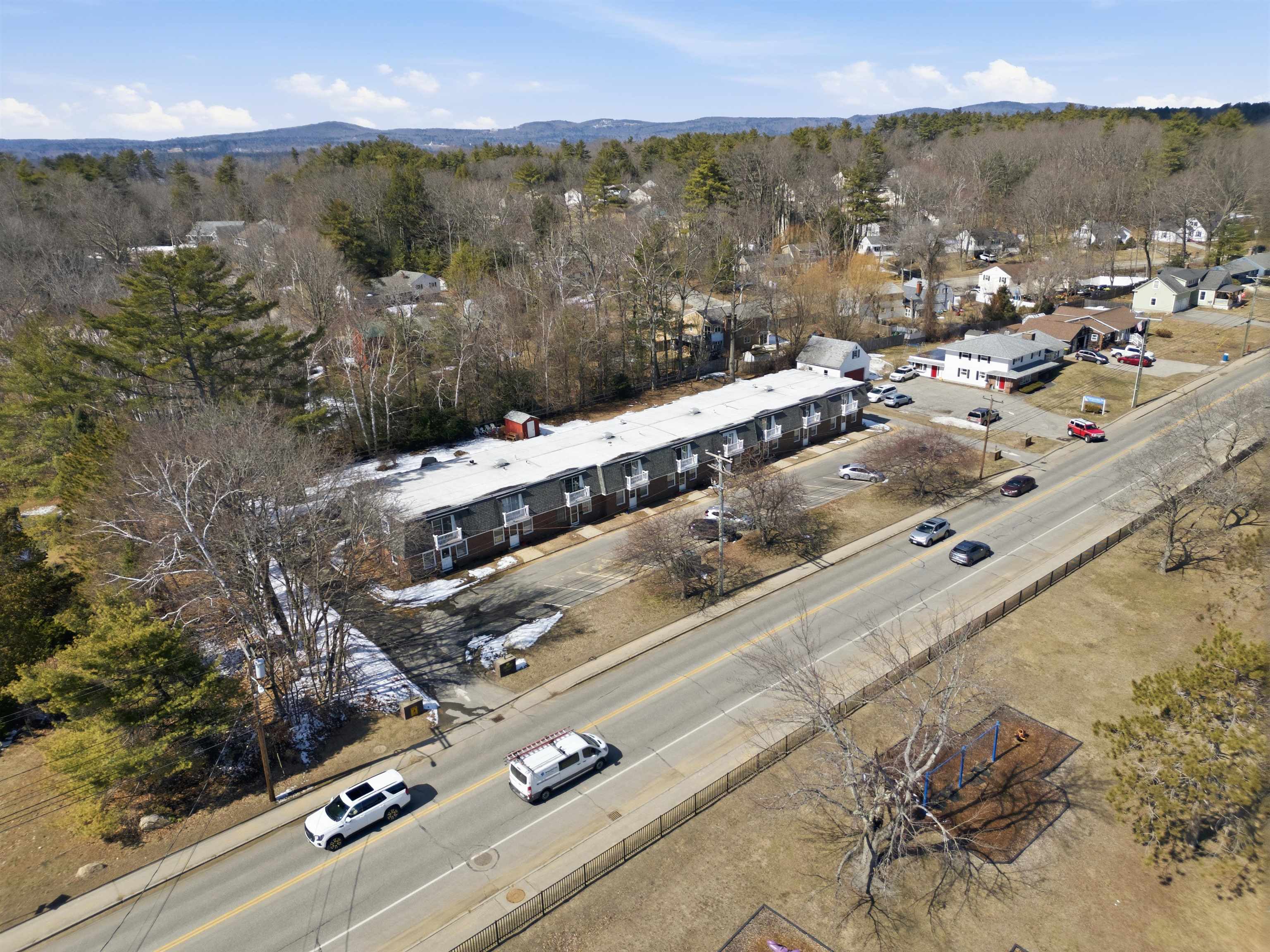 934 Main St, Laconia, NH 03246