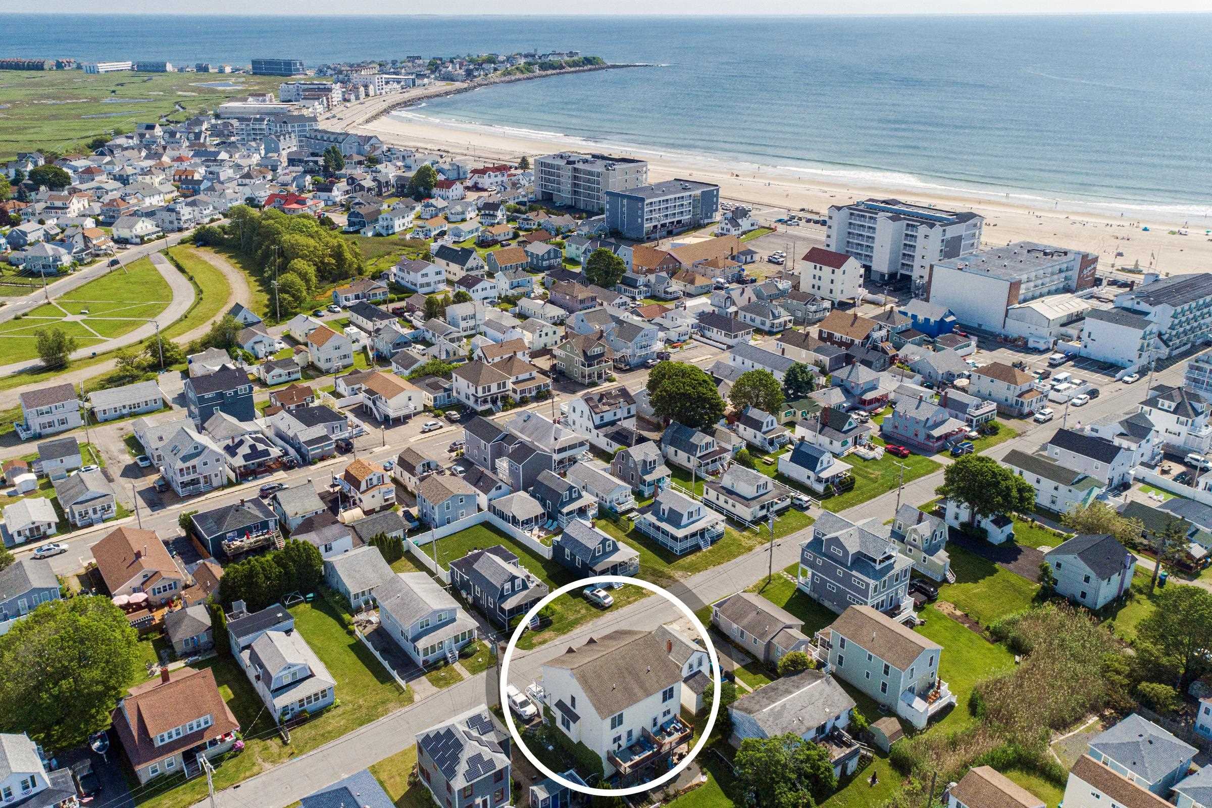 29 Nudd Ave, Hampton, NH 03842