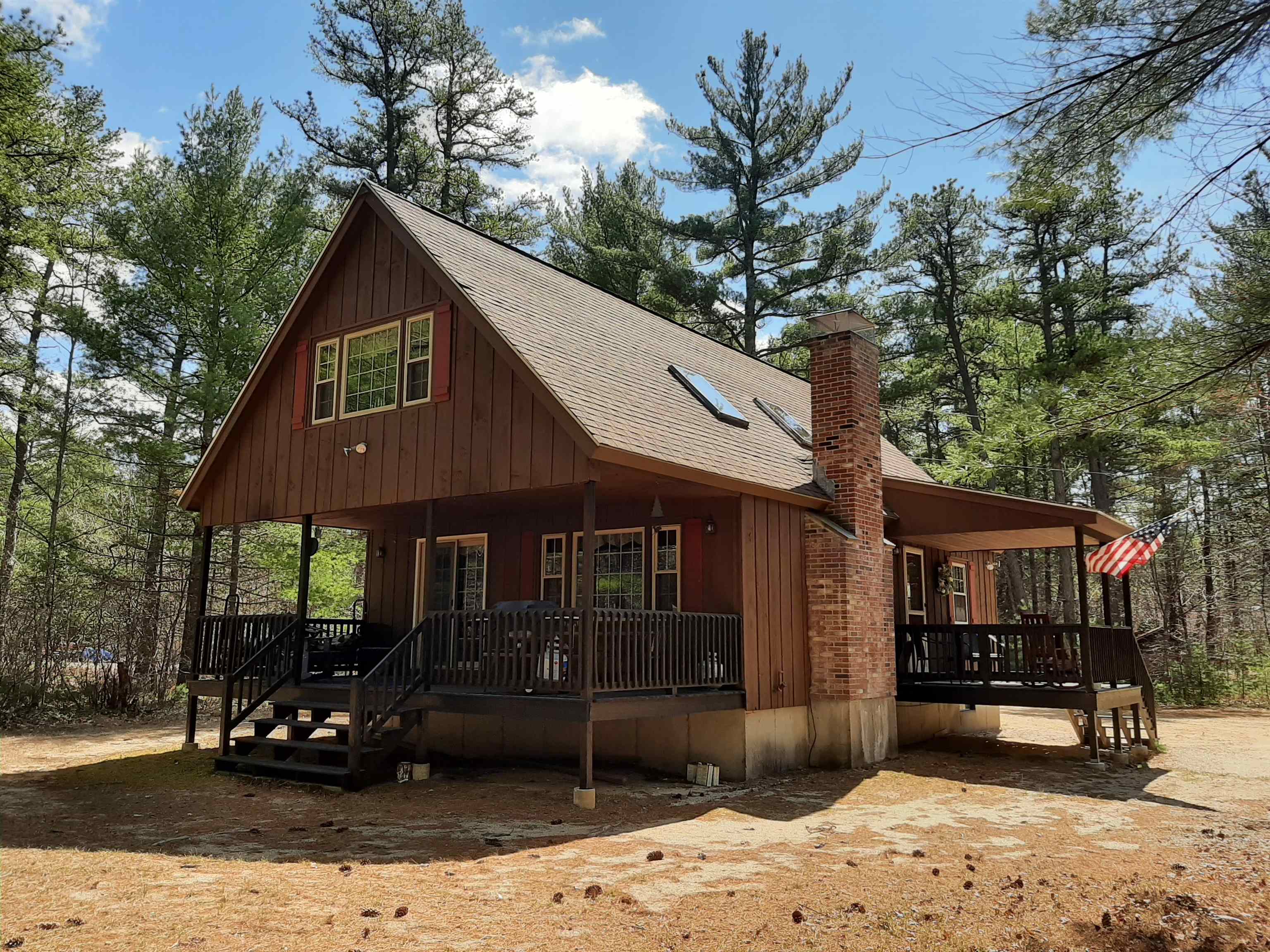 31 Mcgrew Dr, Tamworth, NH 03886