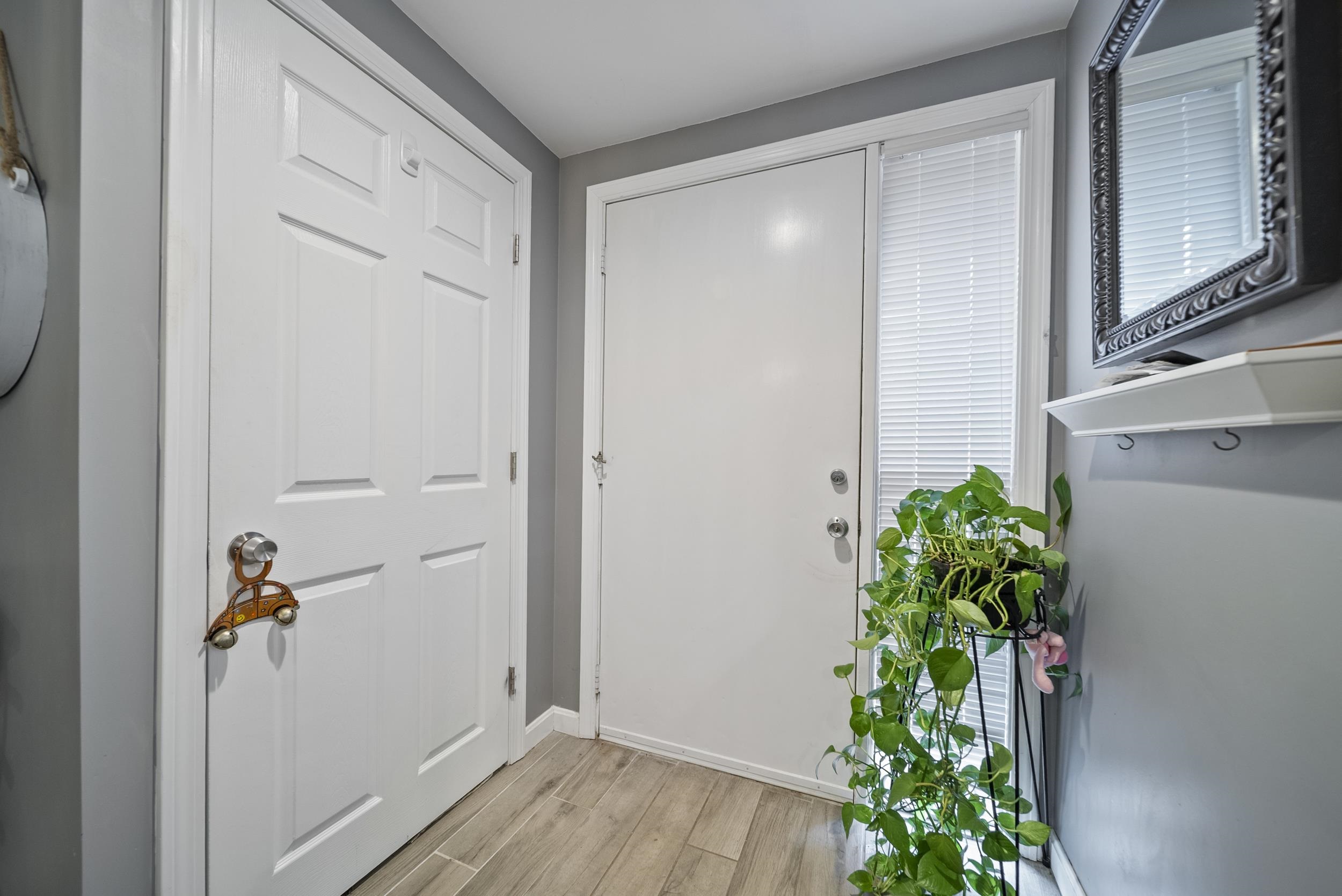 30 Spring Cove Rd, Nashua, NH 03062