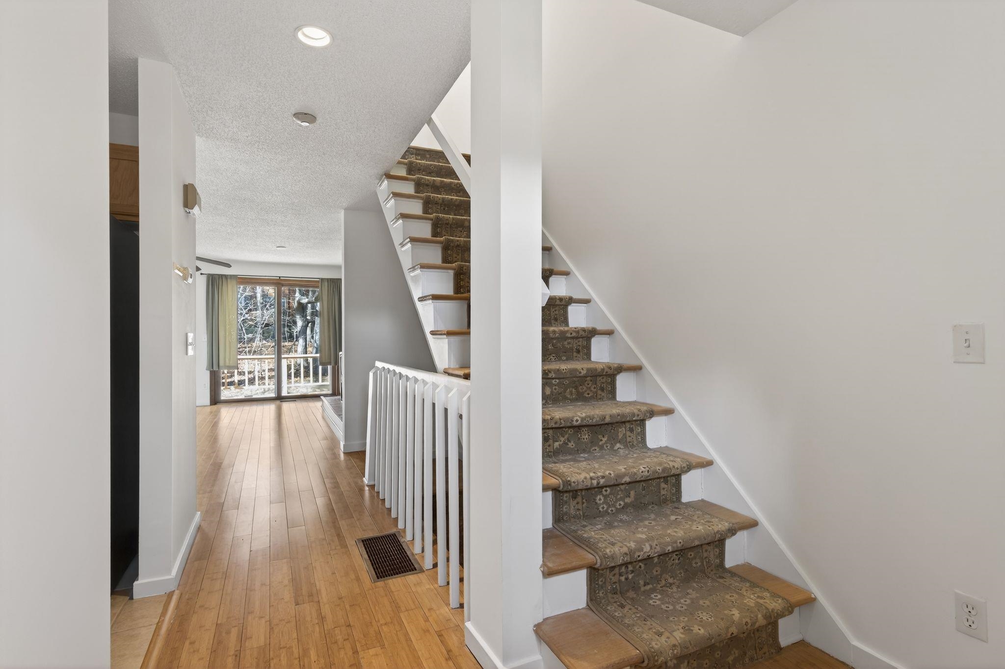 93 Dunvegan Woods, Hampton, NH 03842