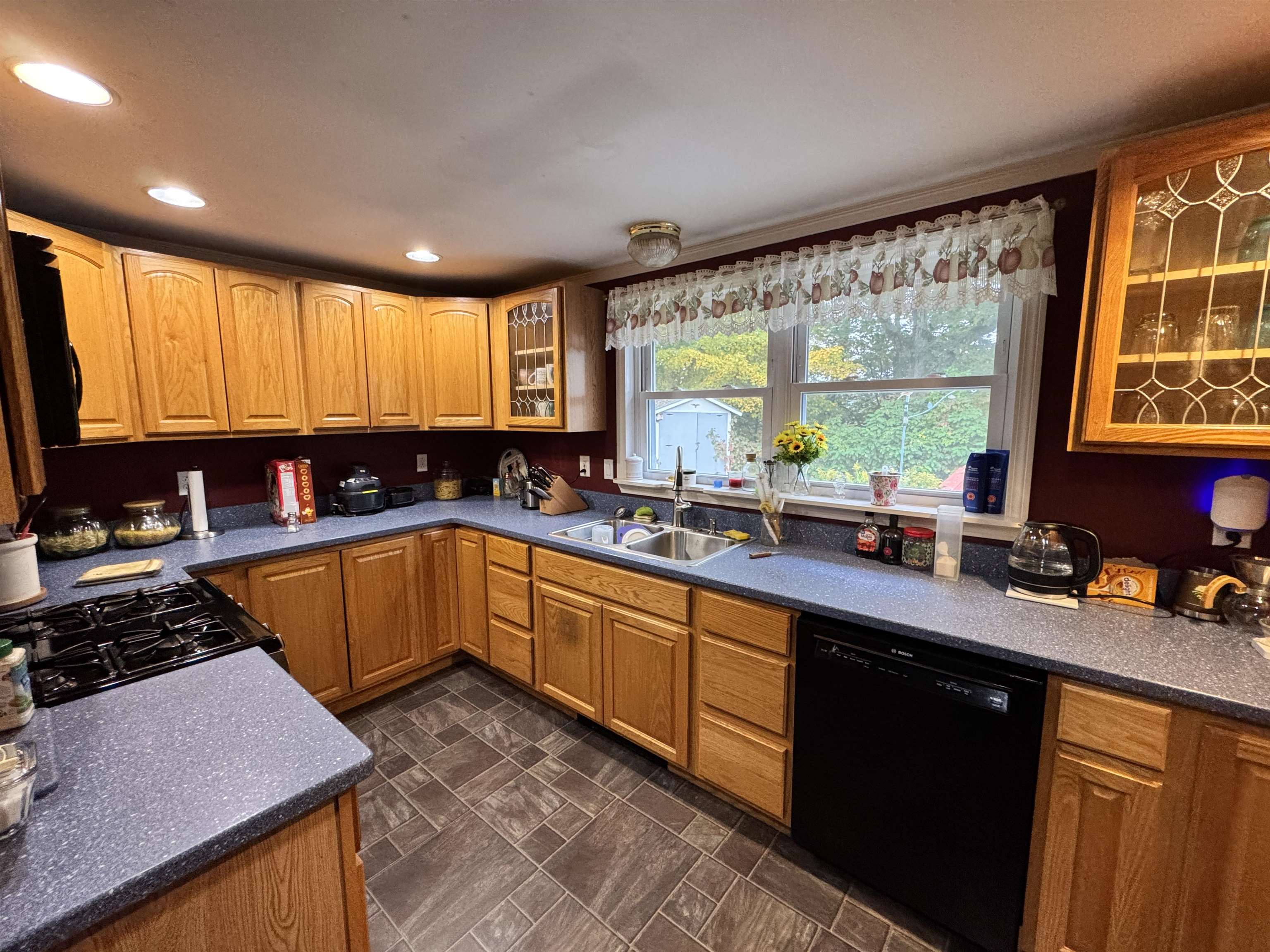 2849 Dartmouth College Hw, Haverhill, NH 03774