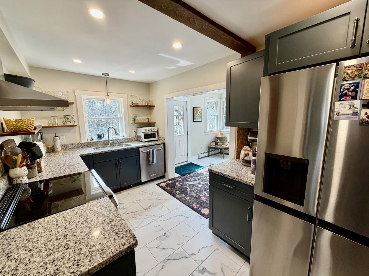 163 Pumpkin Hill Rd, Warner, NH 03278