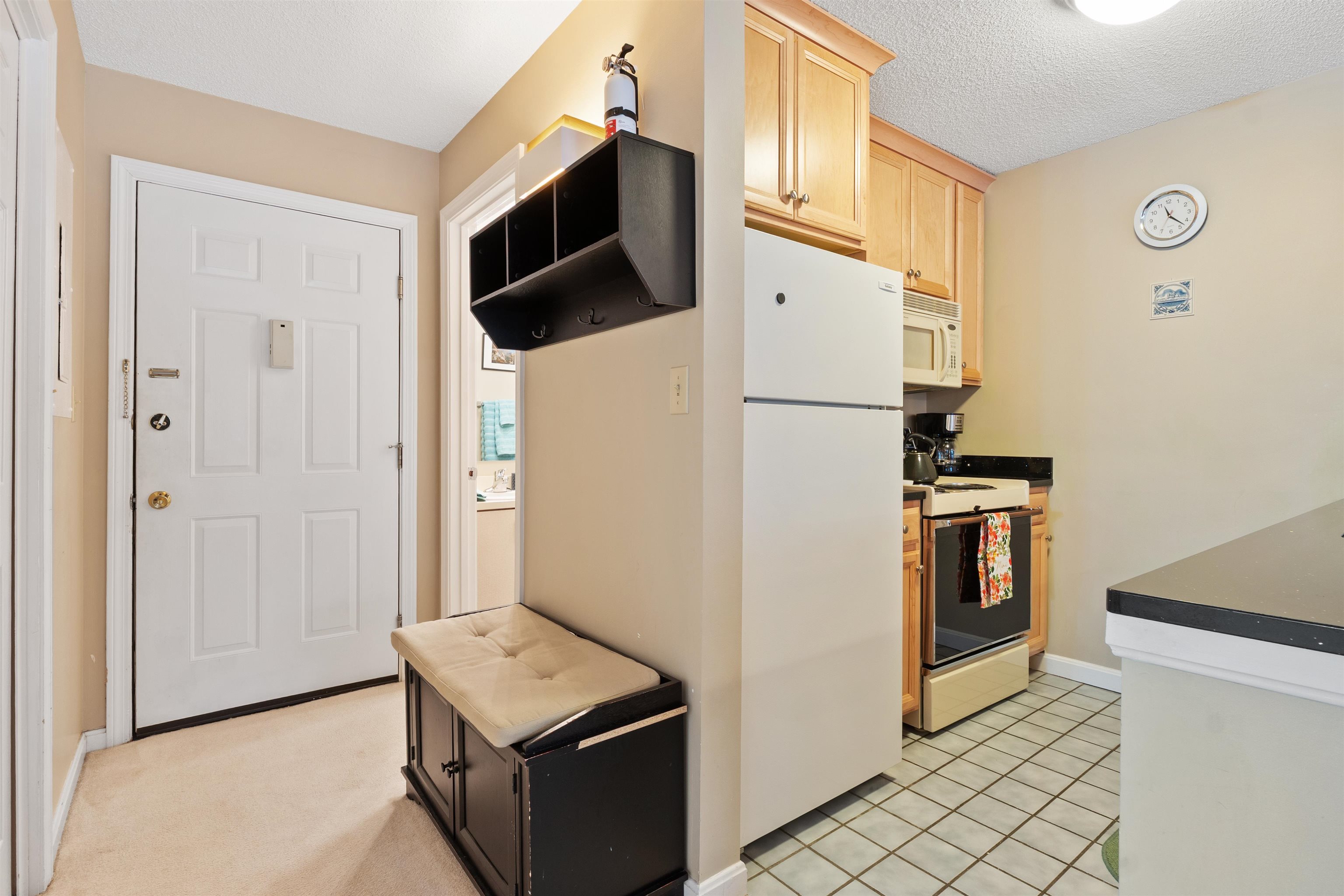 10 Lakeside W Dr #53, Woodstock, NH 03262