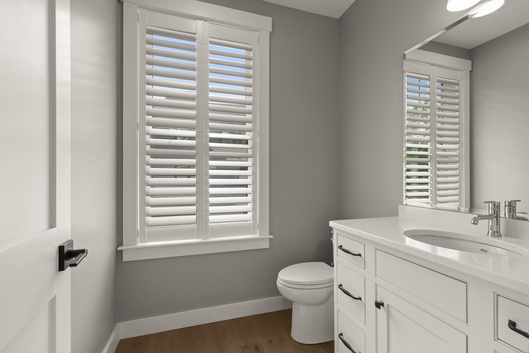 28 Little Bay Dr, Dover, NH 03820