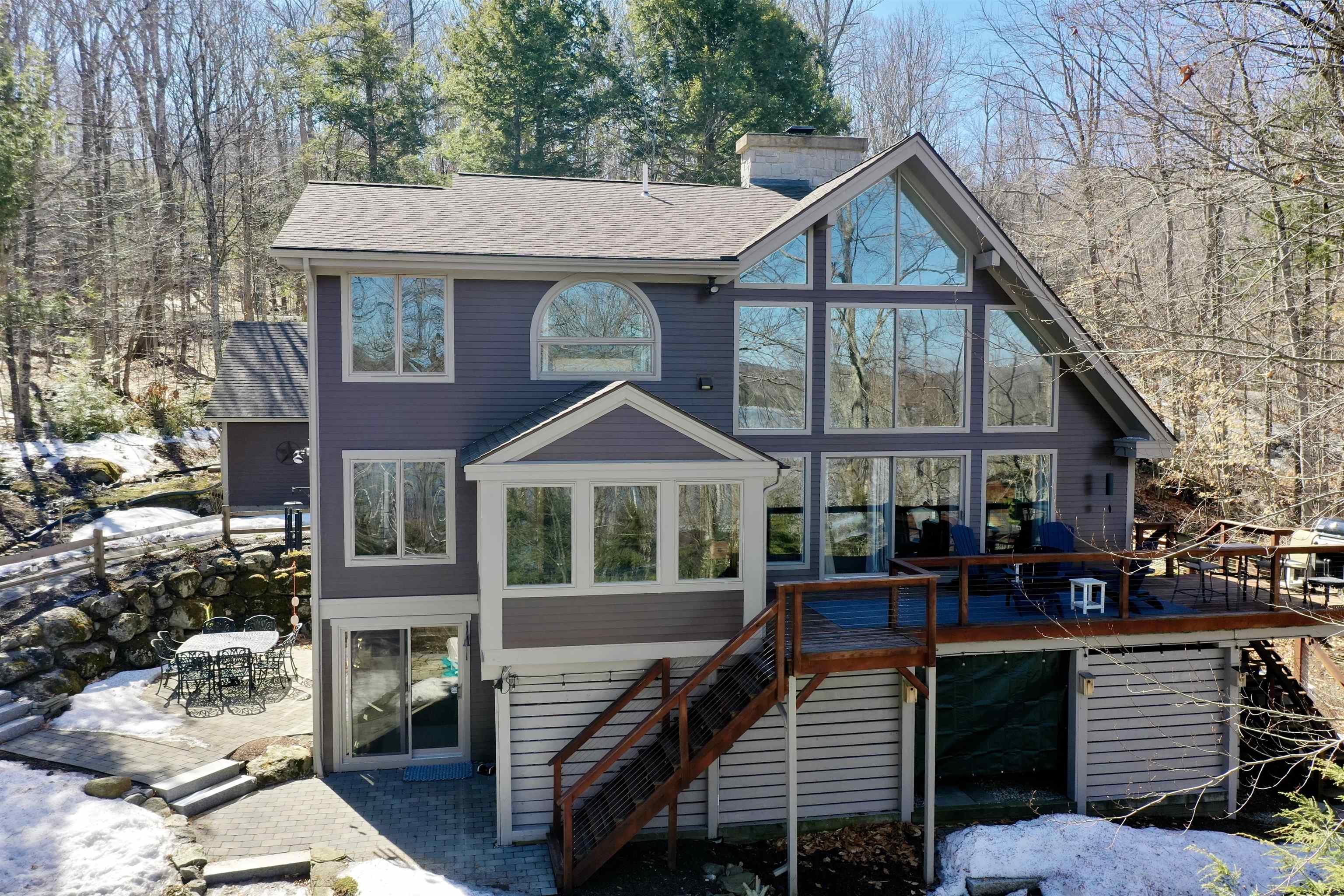 2 Turner Brae, Grantham, NH 03753